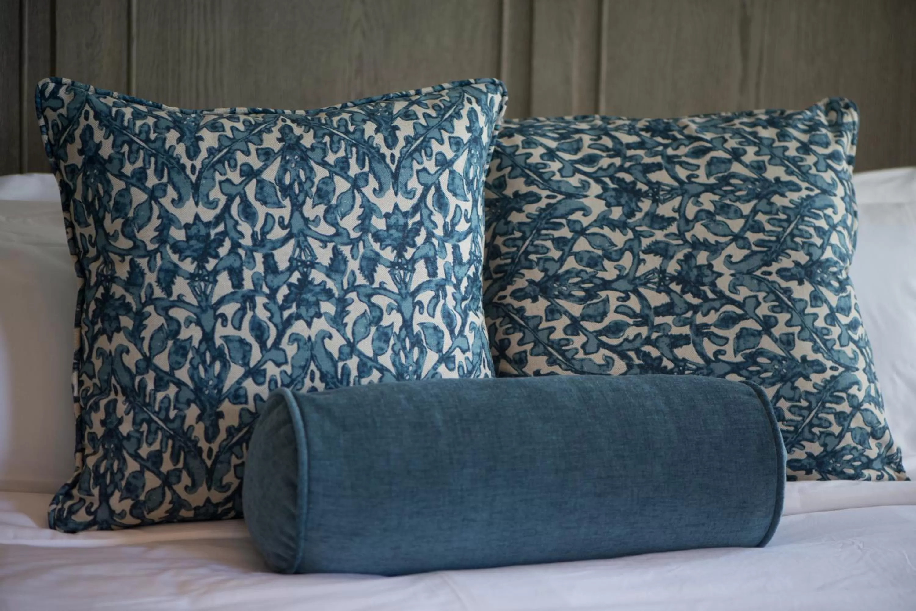 Bed in Serenity Inn Newport