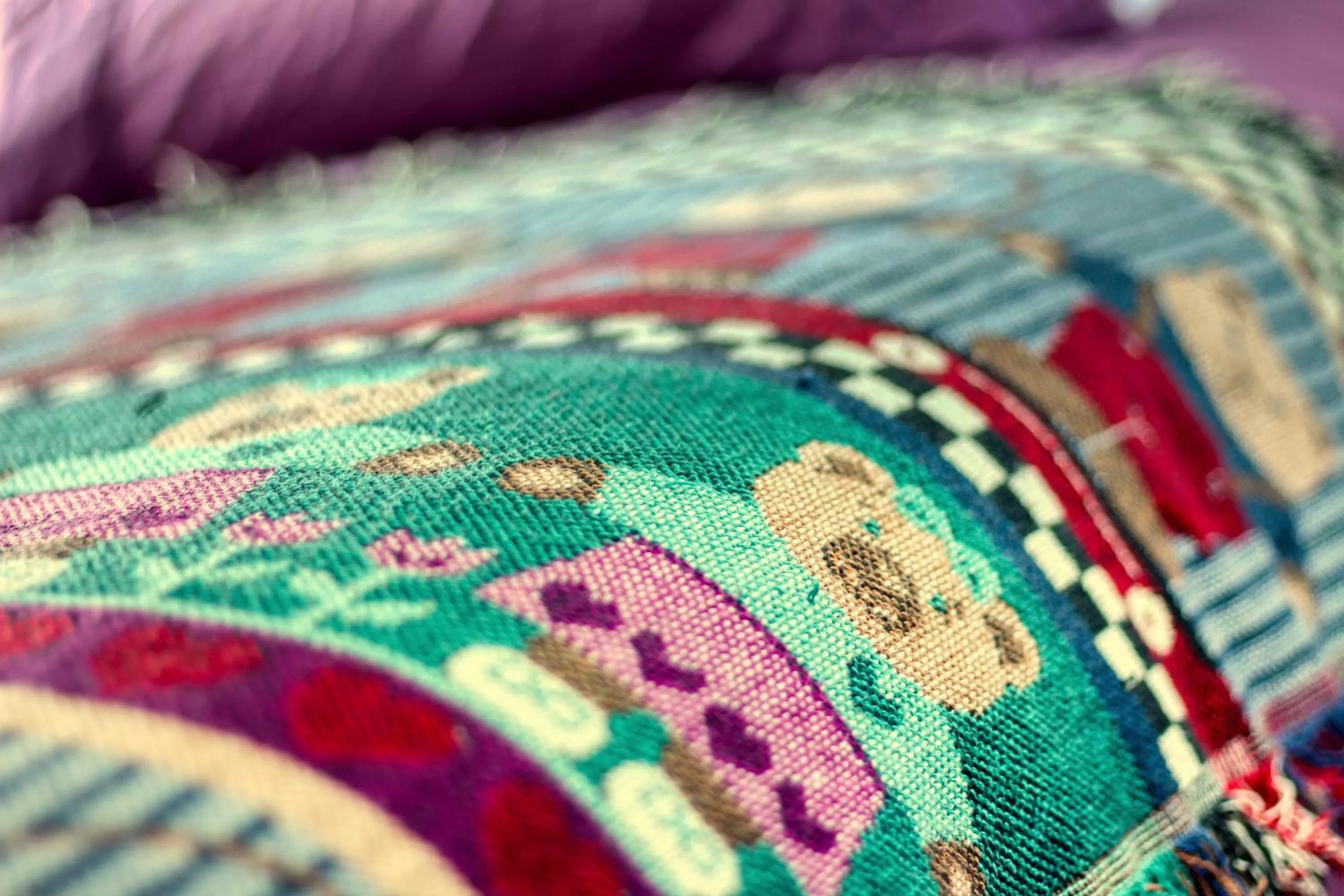 Children play ground in KERBELEG, ferme-manoir du XVè siècle, chambres grand confort