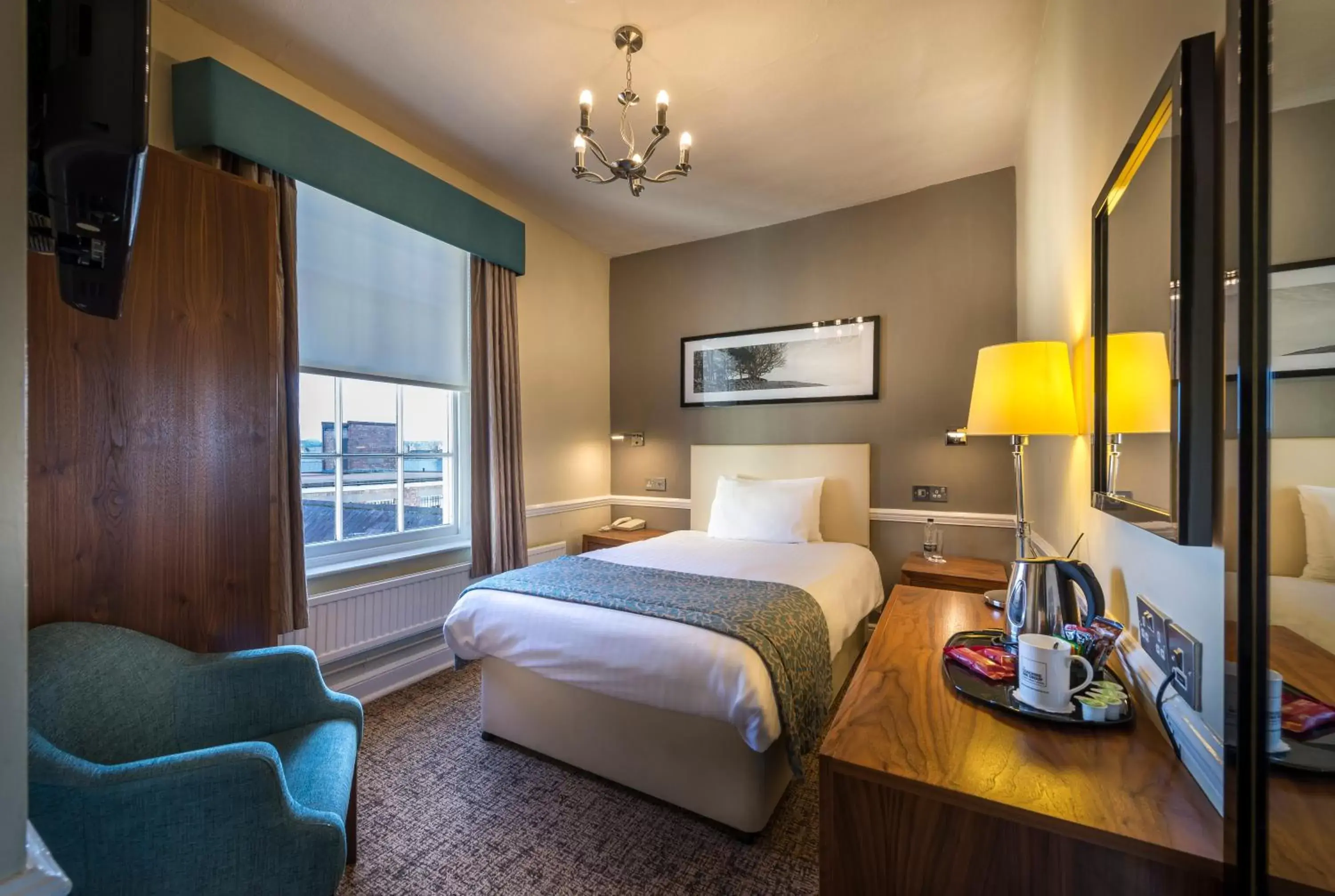 Classic Single Room in The Three Swans Hotel, Market Harborough, Leicestershire - The Coaching Inn Group Classic Single Room in The Three Swans Hotel, Market Harborough, Leicestershire - The Coaching Inn Group