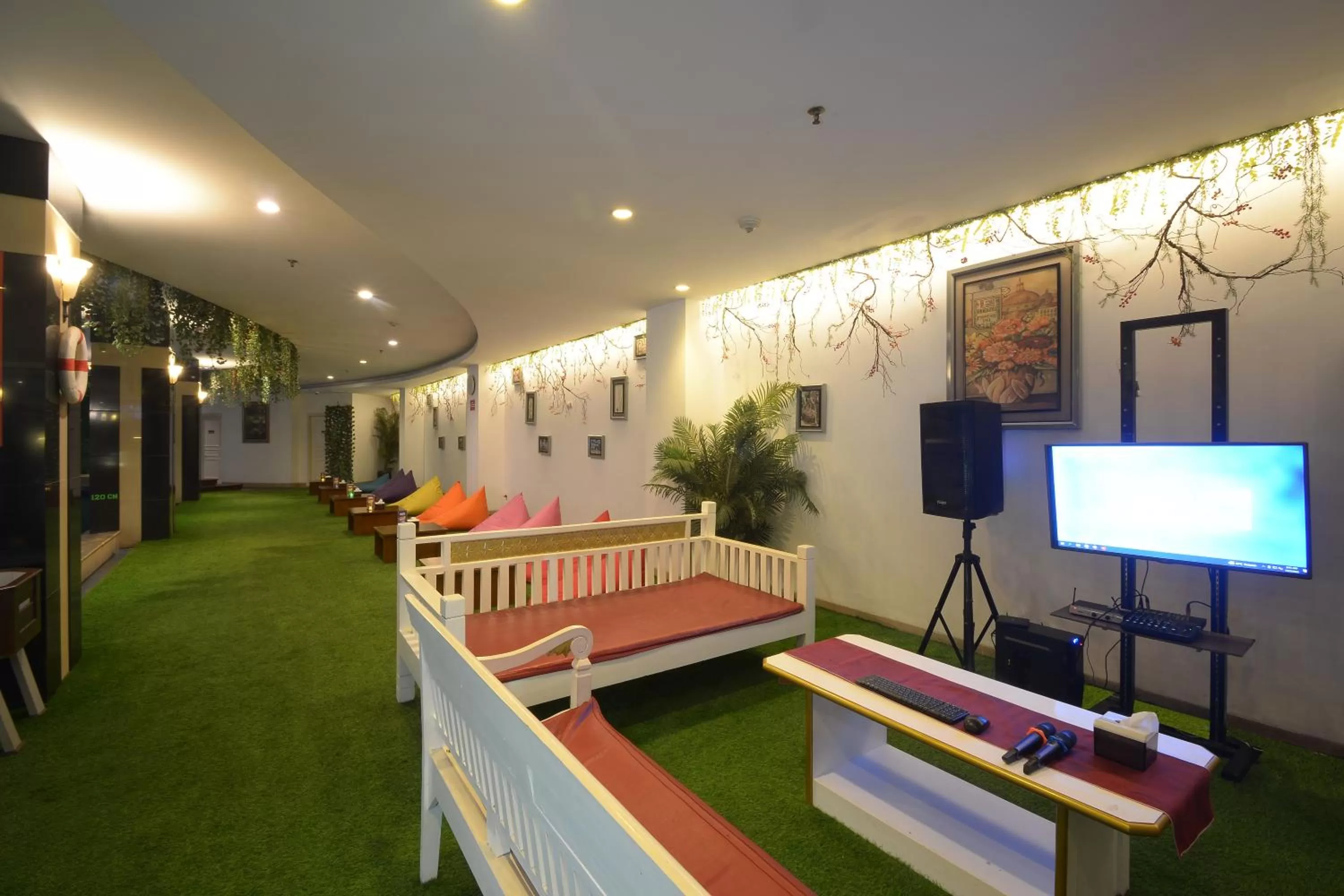Karaoke in Grand Savero Hotel Bogor