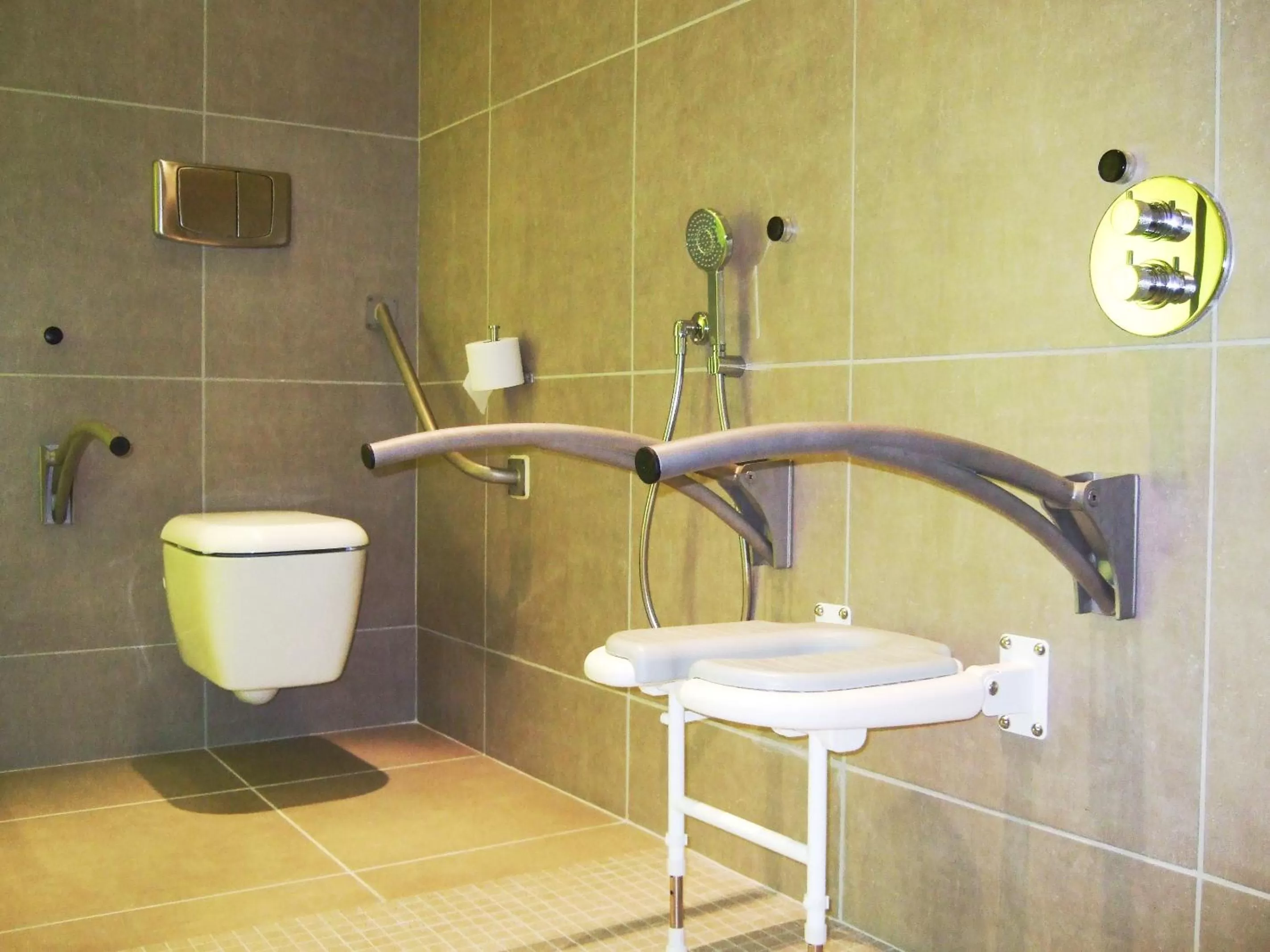 Bathroom in Le Jour et la Nuit, Maison d'hôtes