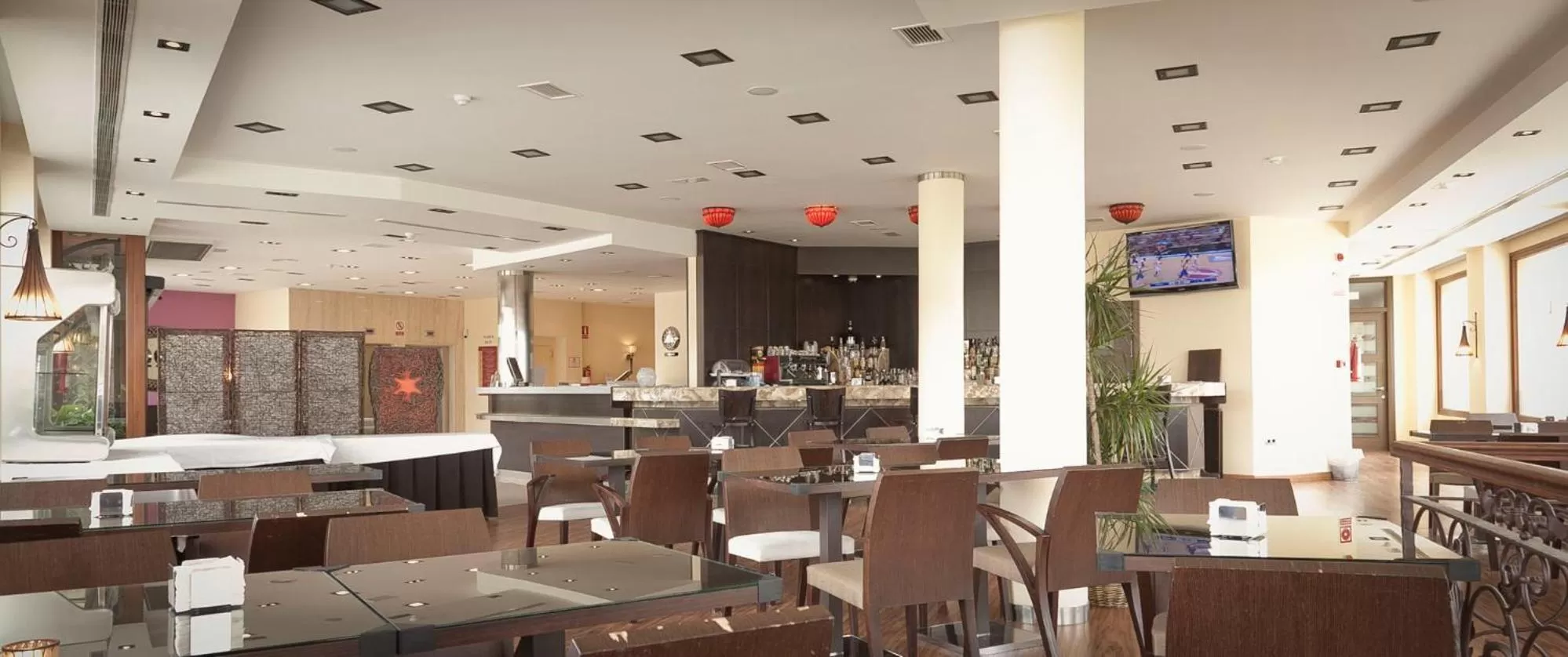 Lounge or bar in Hotel Campos de Baeza