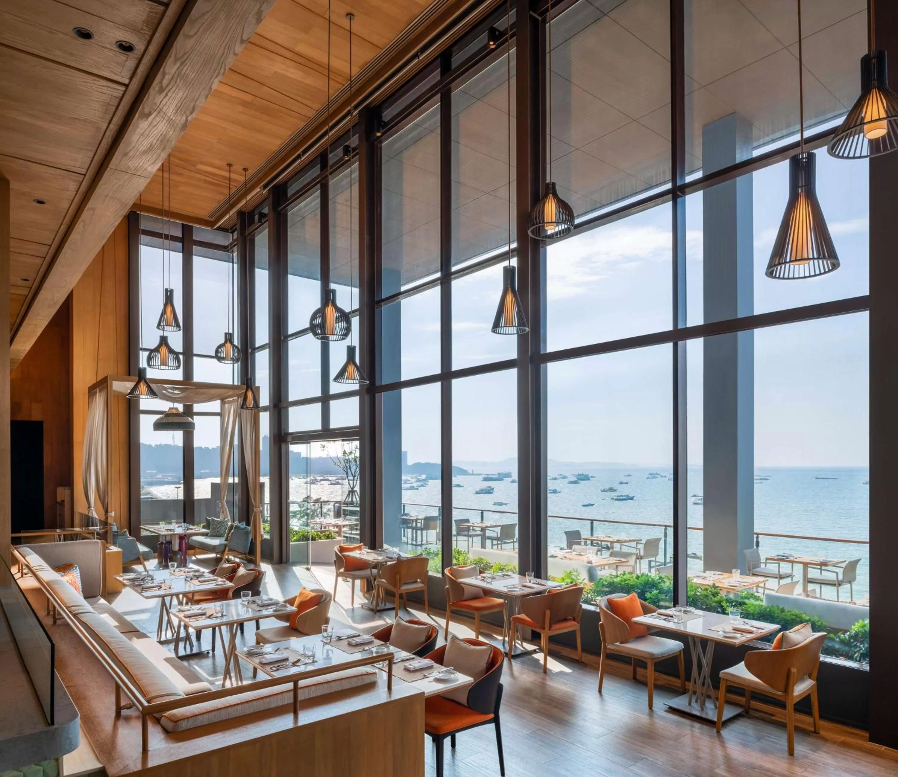 Restaurant/places to eat in Hilton Pattaya