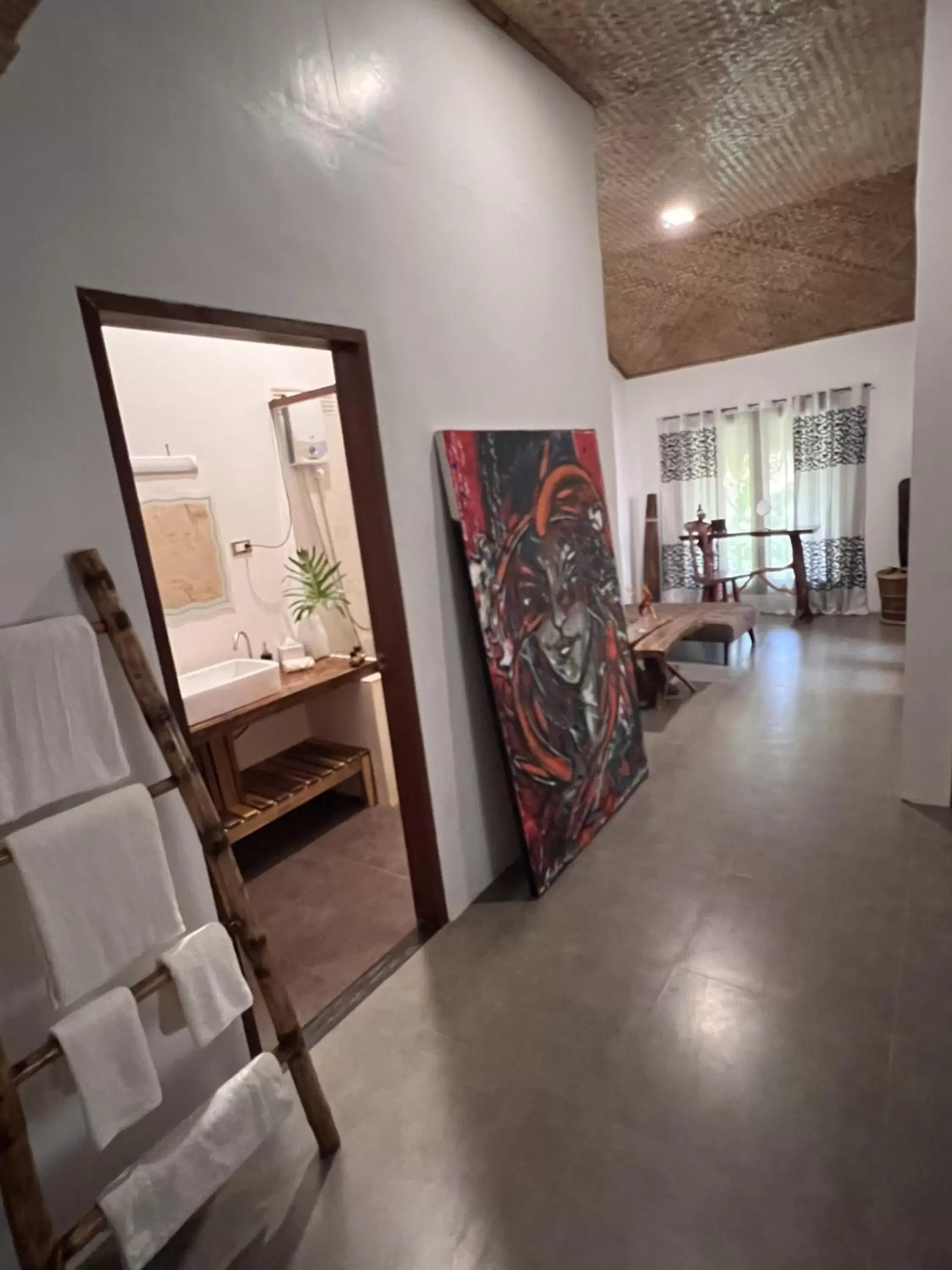 King Suite with Pool View in La Colonial Resort King Suite with Pool View in La Colonial Resort