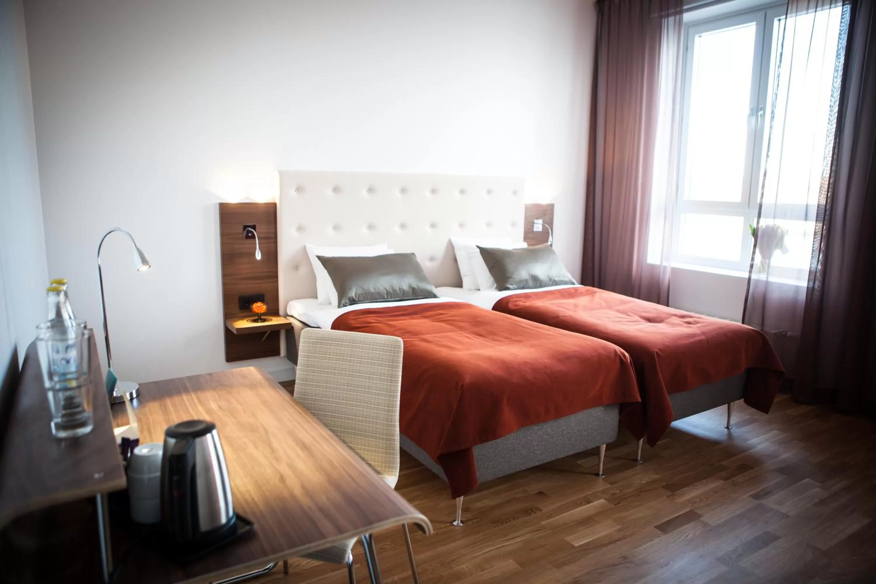 Bed in Best Western Hotel River C