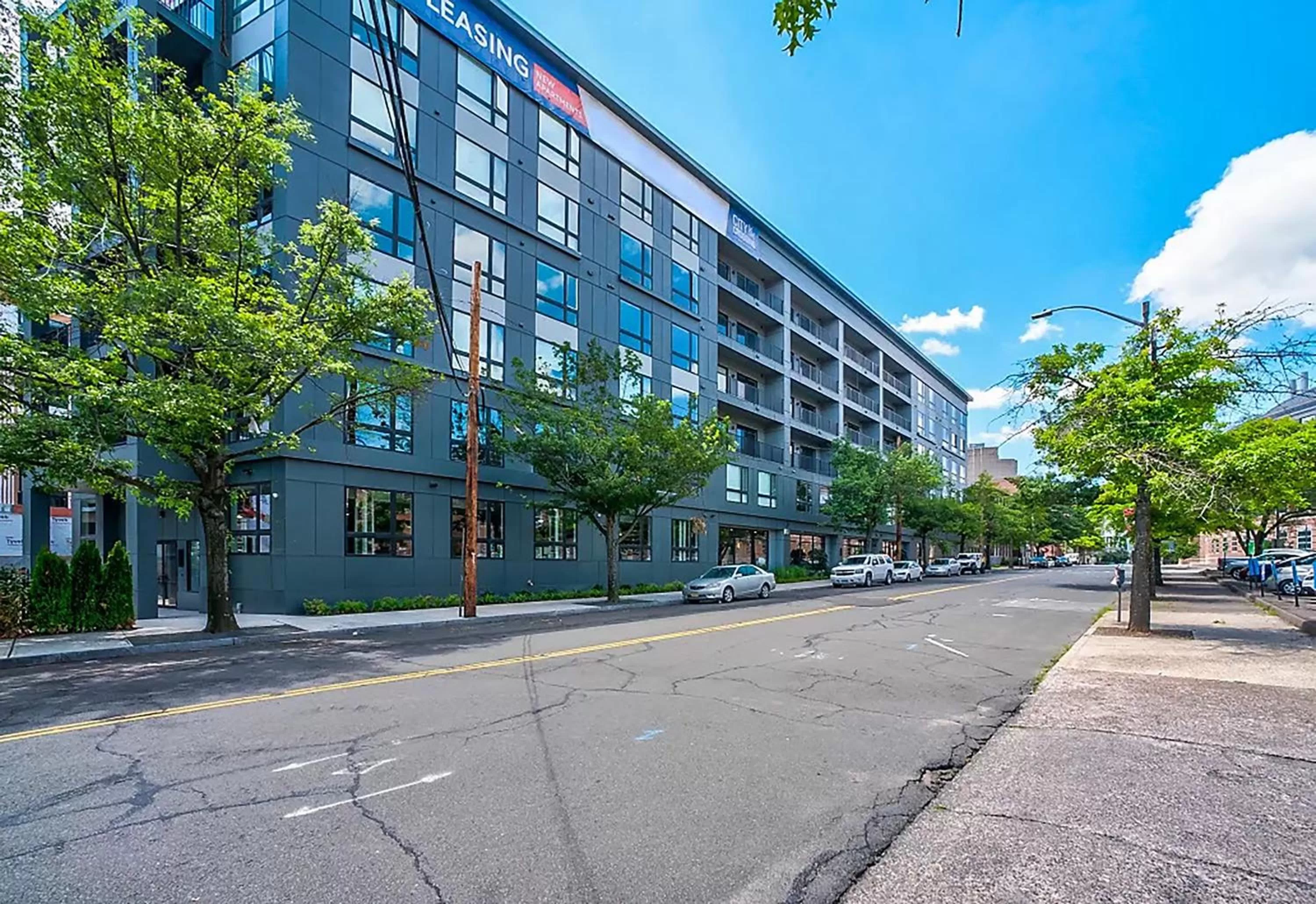 Facade/entrance in Luxury Furnished Apartments by Hyatus Downtown at Yale