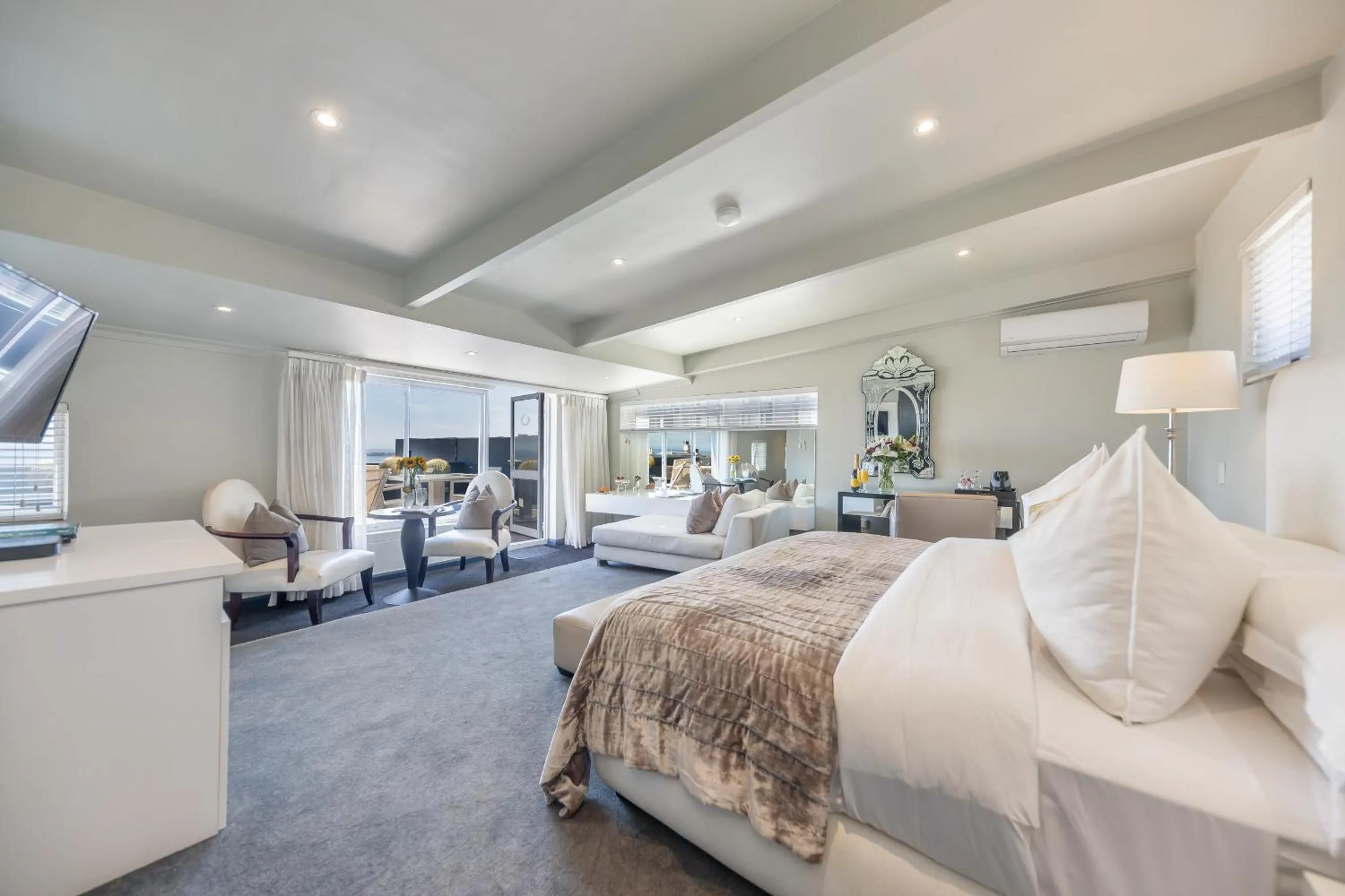 Bed in O on Kloof Boutique Hotel & Spa