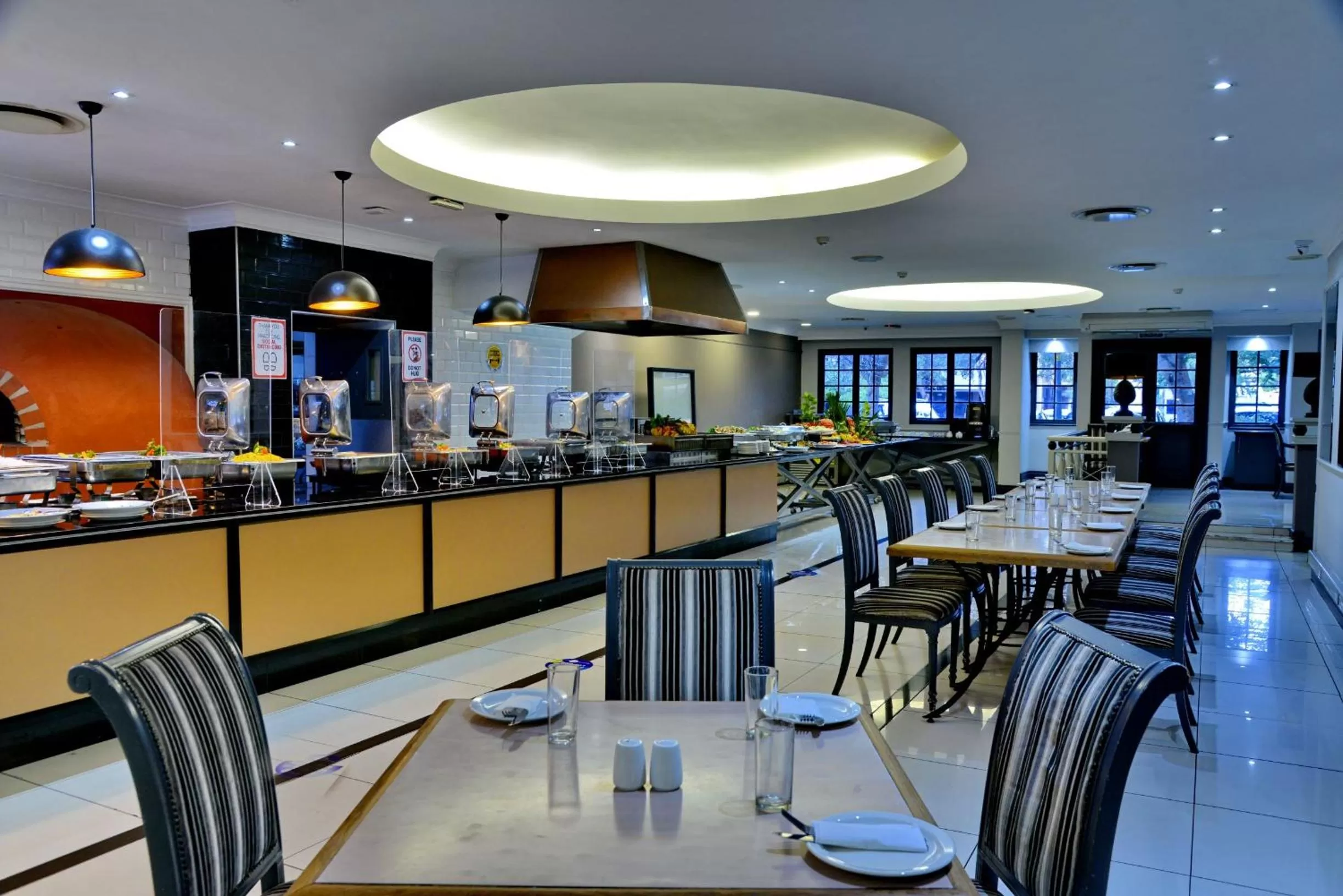 Restaurant/places to eat in The Capetonian - Halal