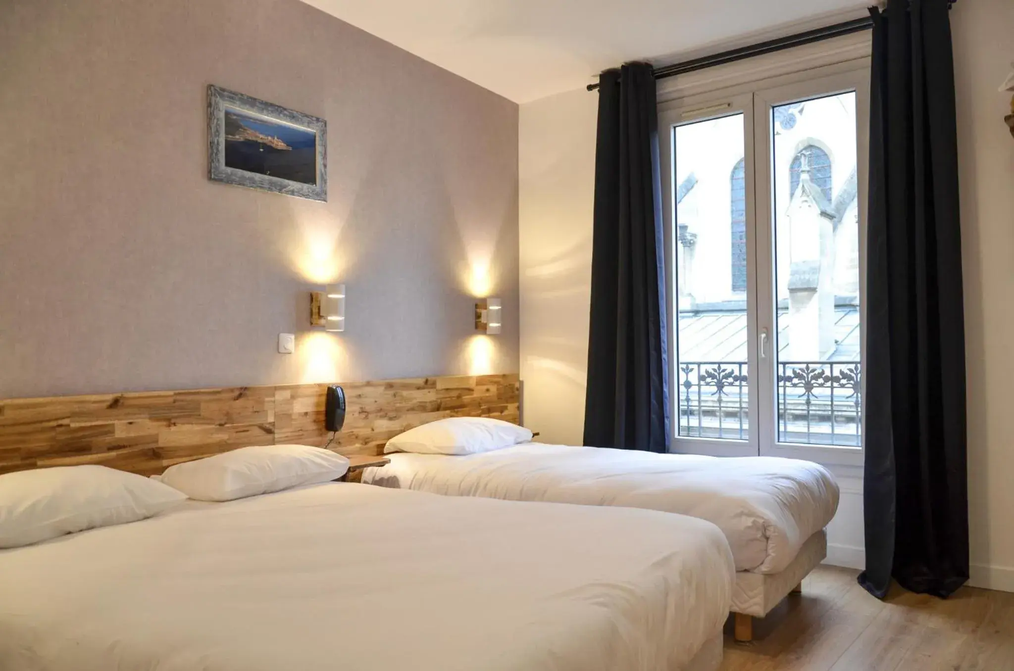 Hôtel De La Perdrix Rouge Hôtel De La Perdrix Rouge