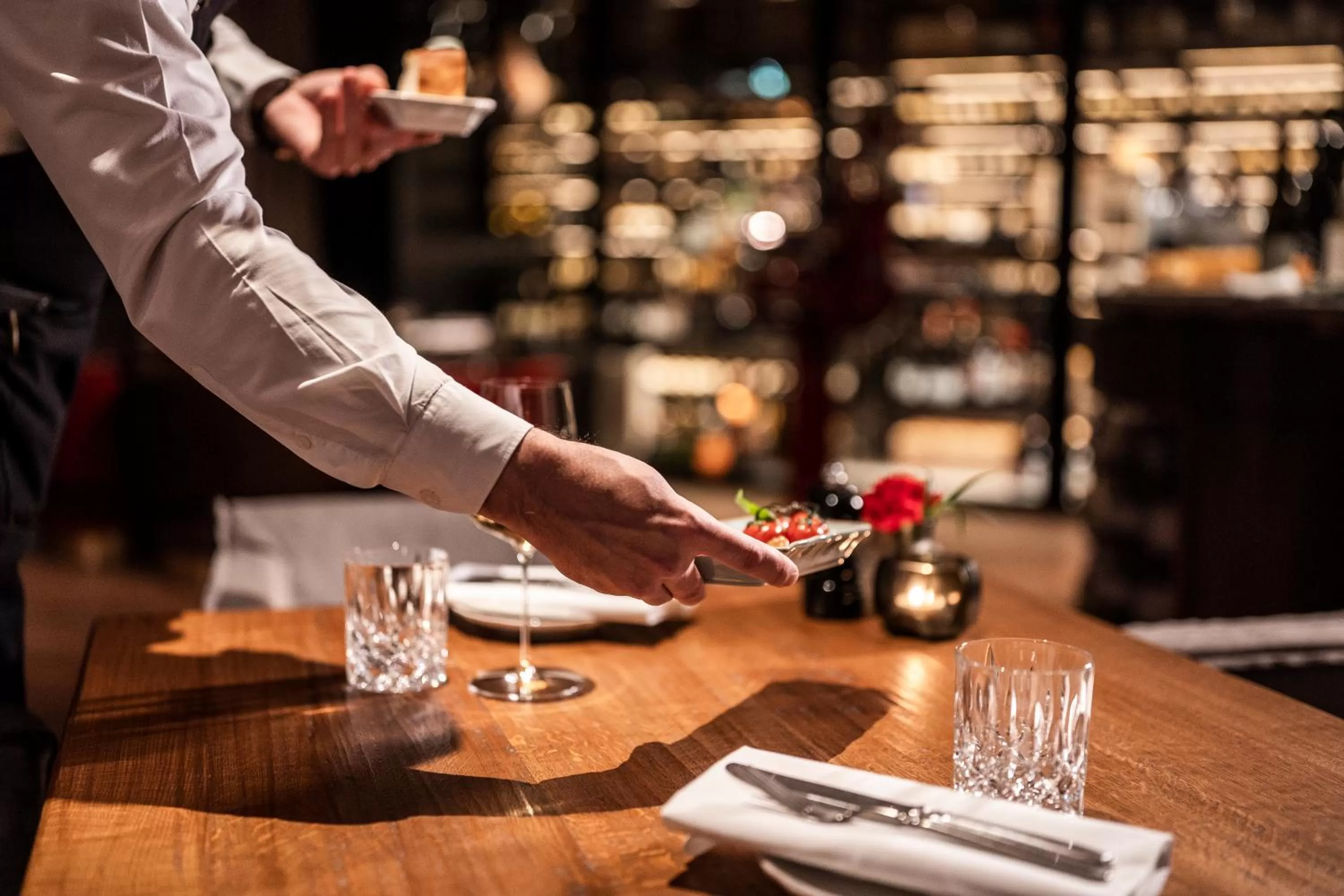 Lounge or bar in Das Achental Resort