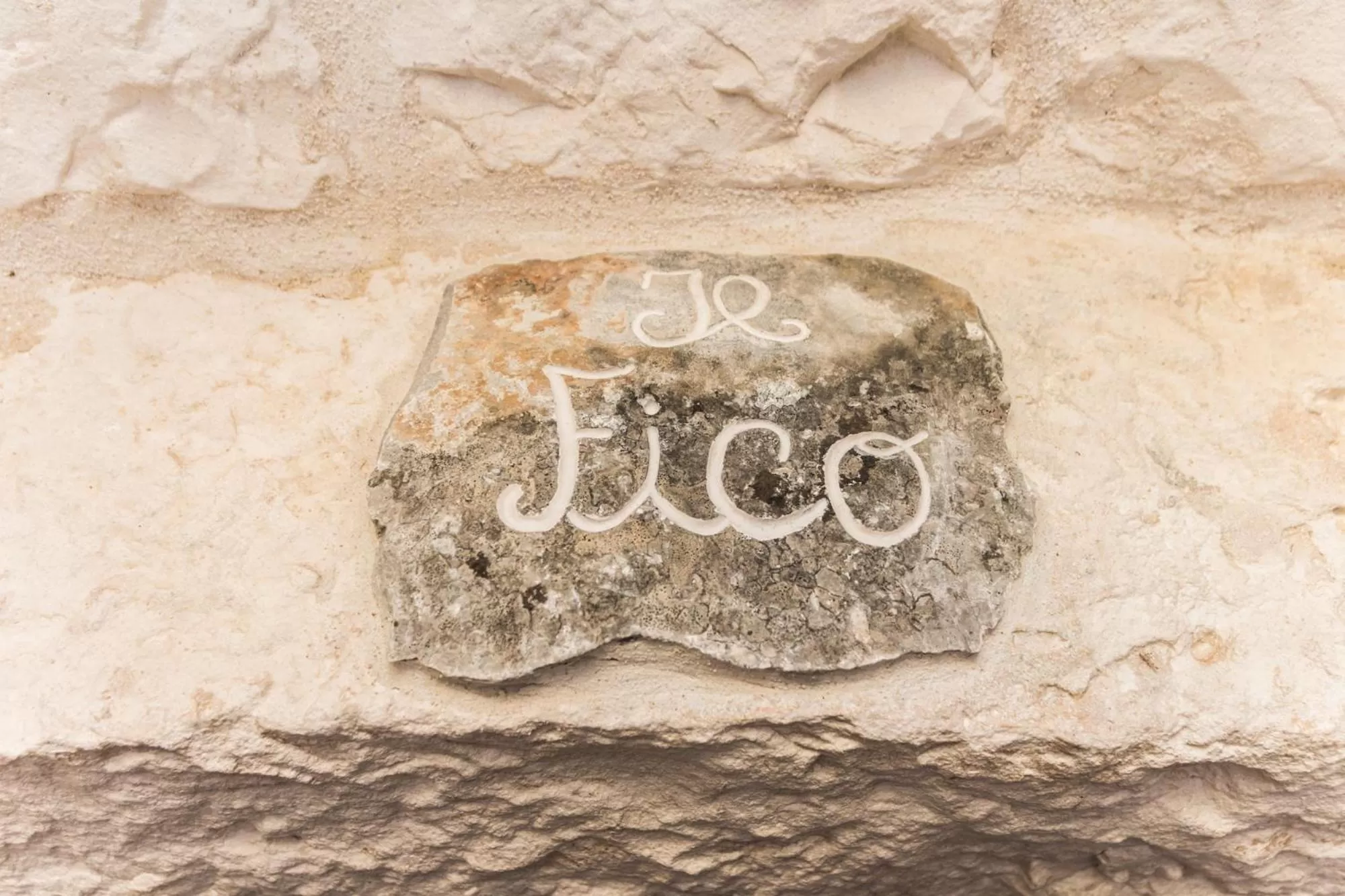 Property logo or sign in Trulli Donna Isabella