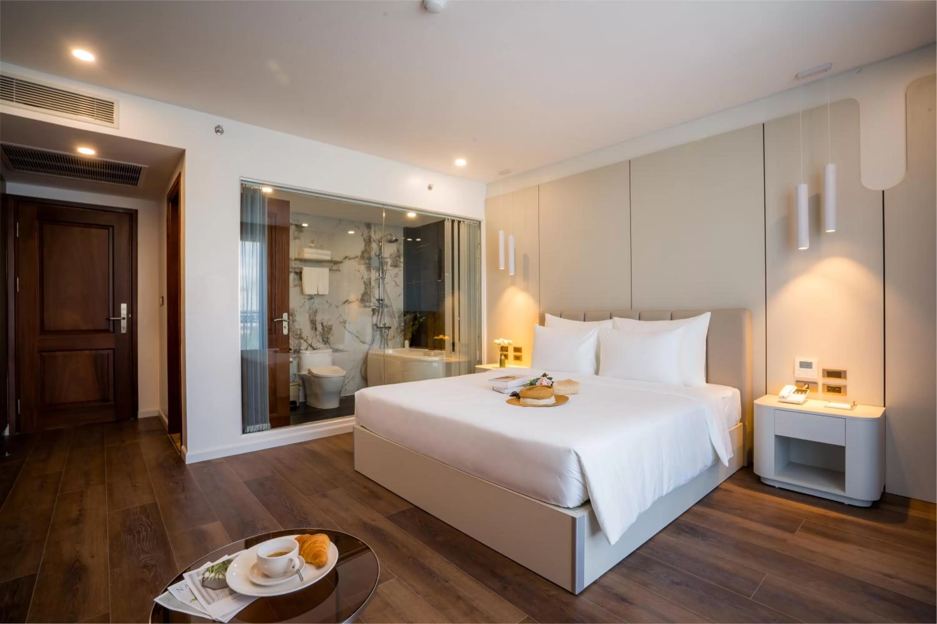 King Room in Danitel Halong