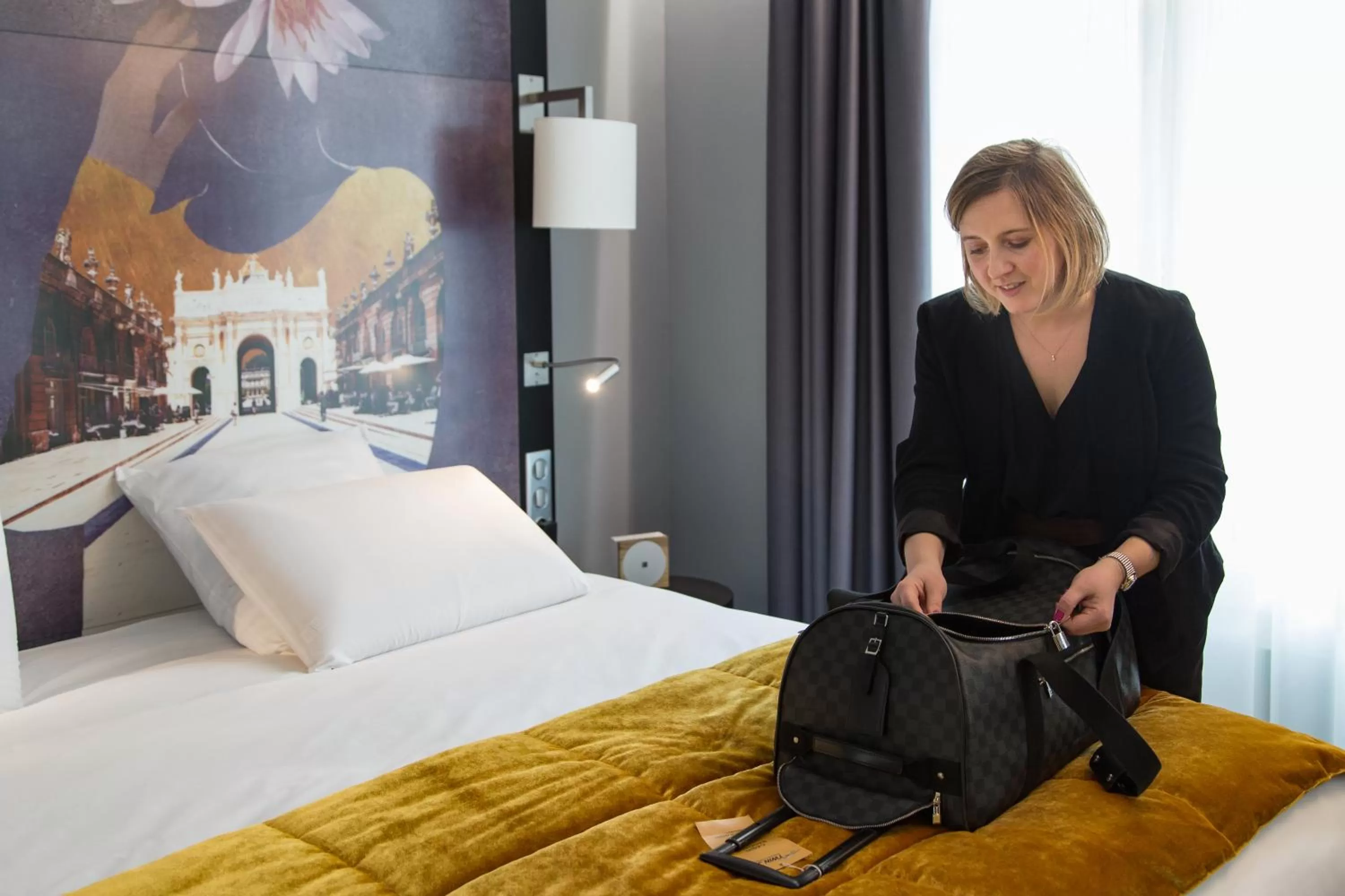 Staff, Bed in Mercure Nancy Centre Place Stanislas