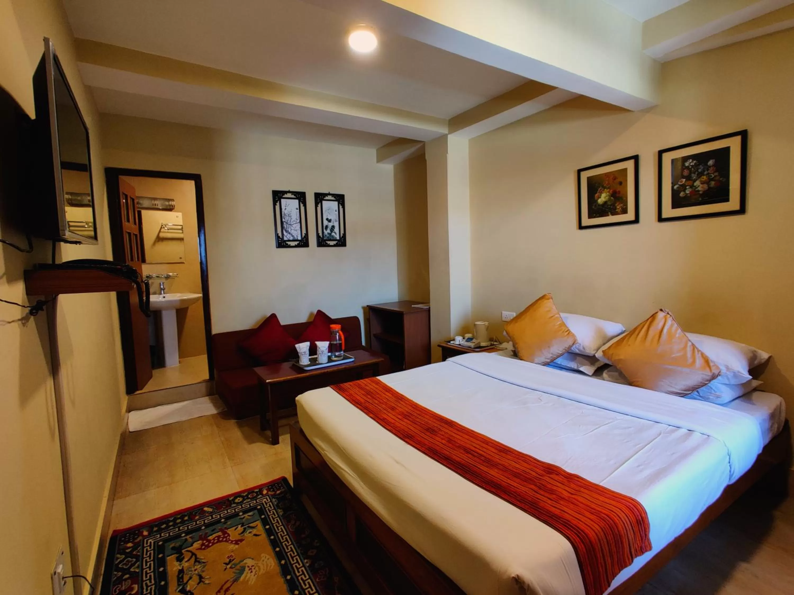 Bed in Hotel Tarayana