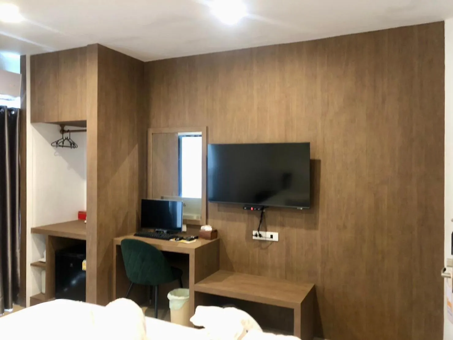 Bed in Baantalay Thungwualaen