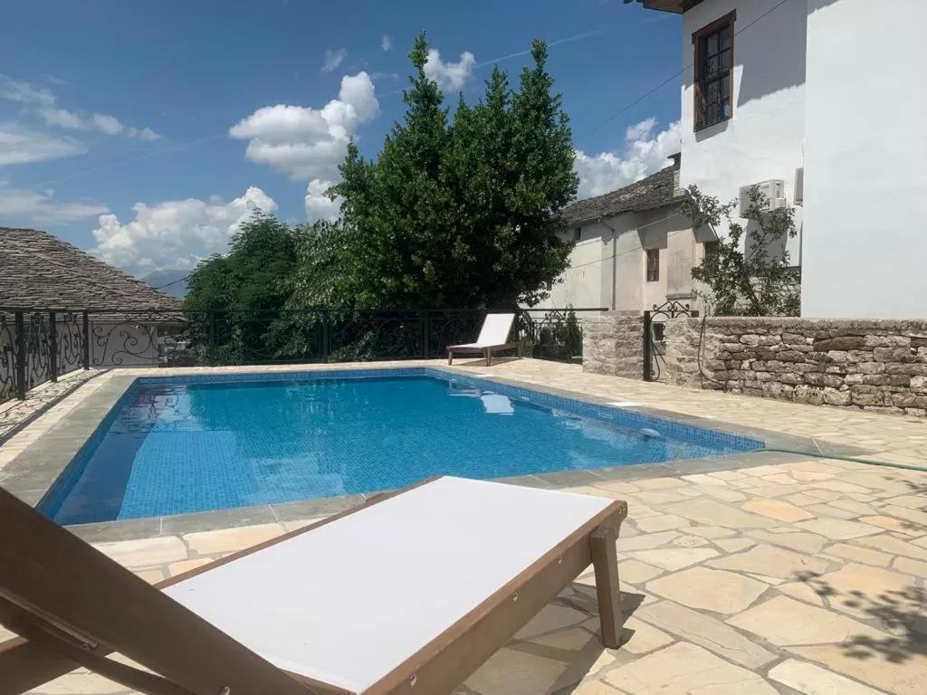 Swimming Pool in Hotel Gjirokastra