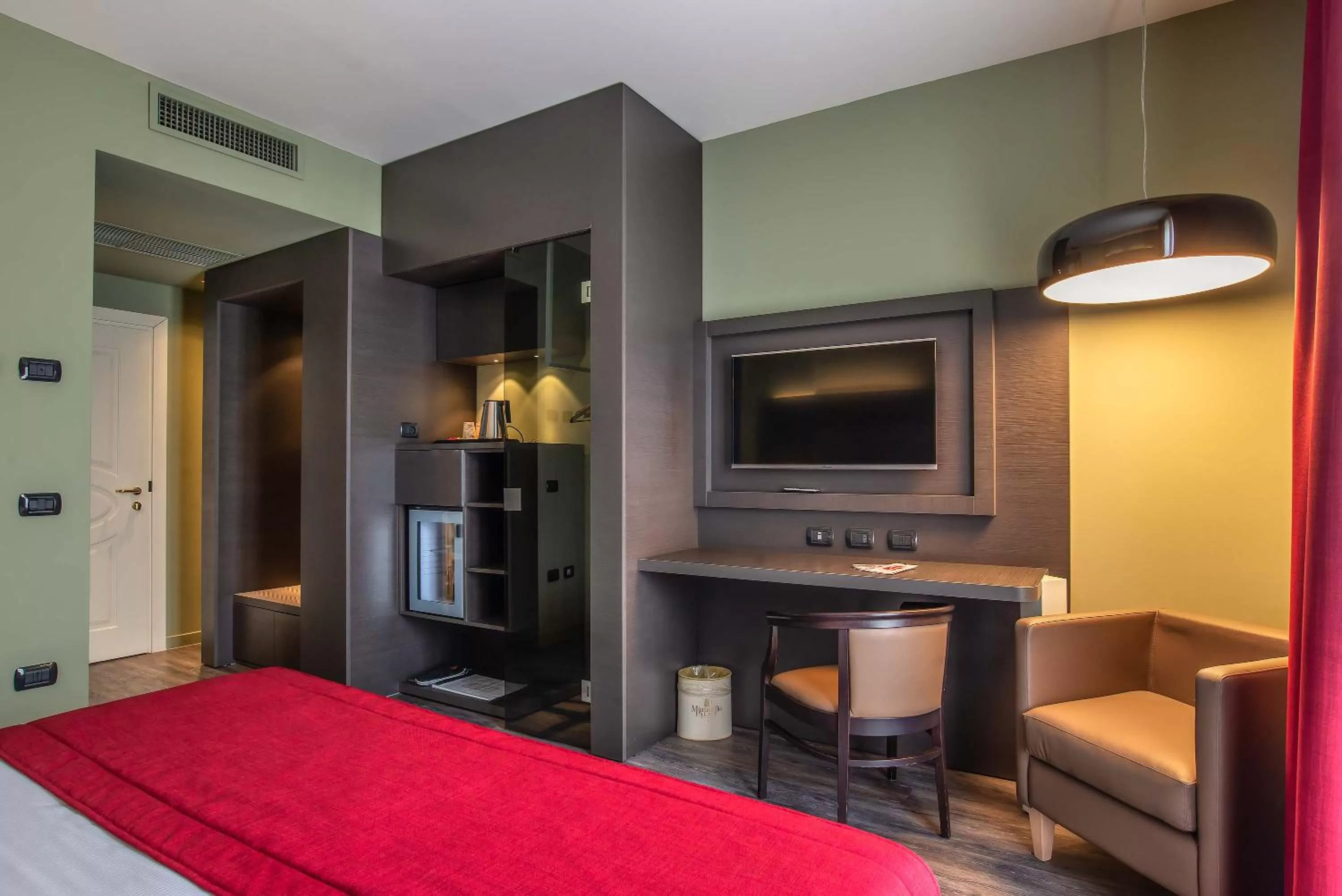 TV and multimedia, Bed in Maranello Palace