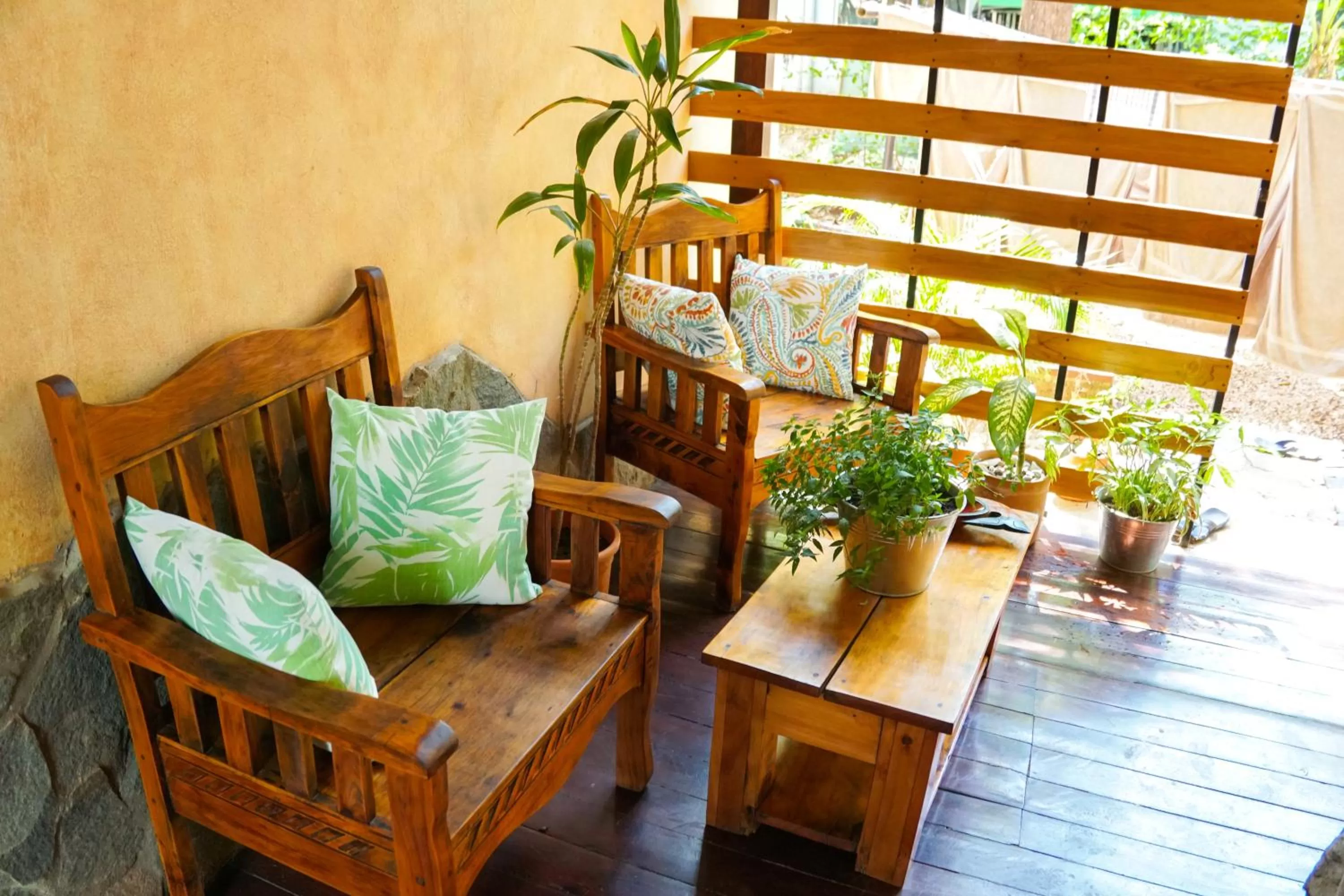 Seating area in Hotel Boruca Tamarindo