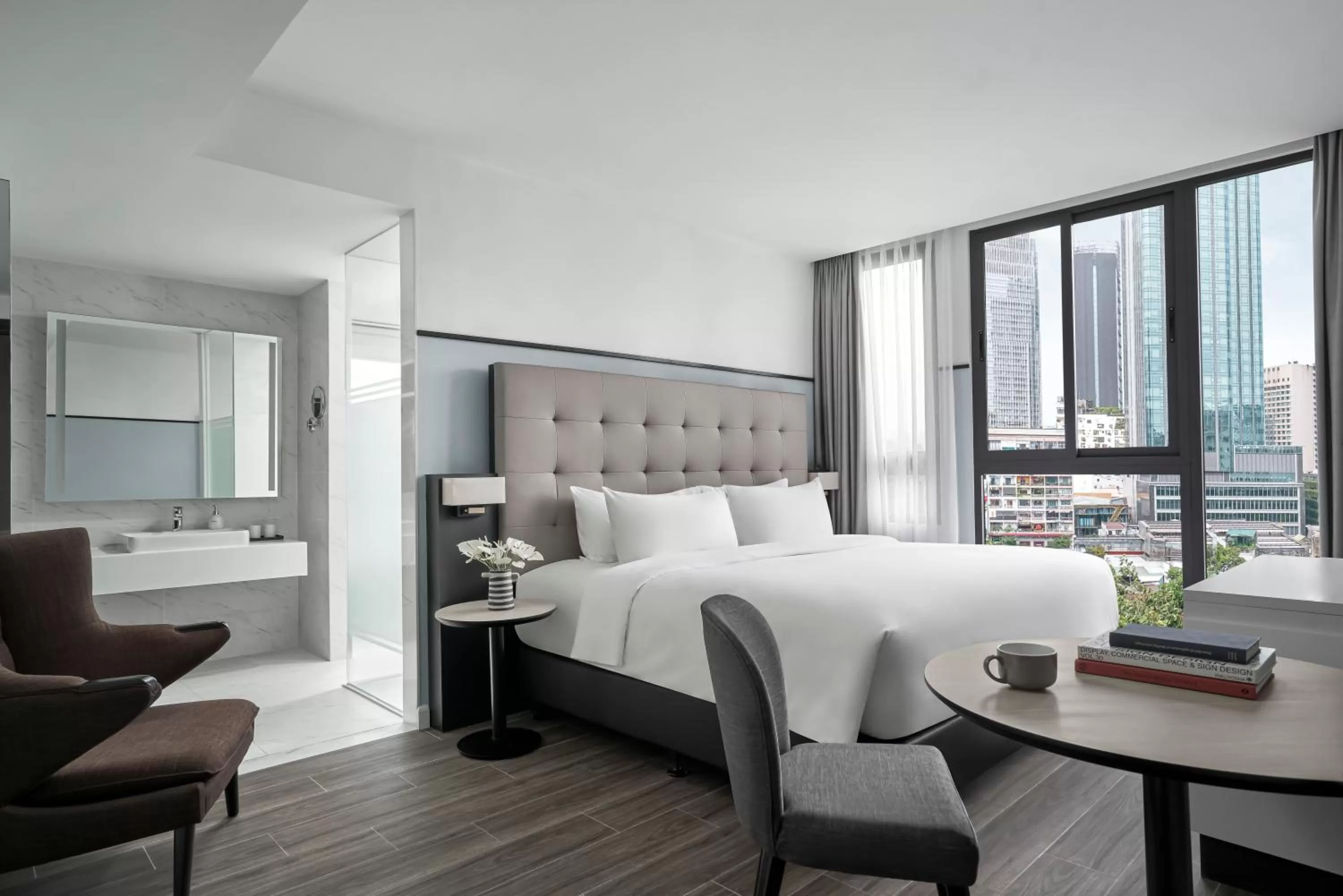 Bed in M Village Hotel Tôn Thất Đạm