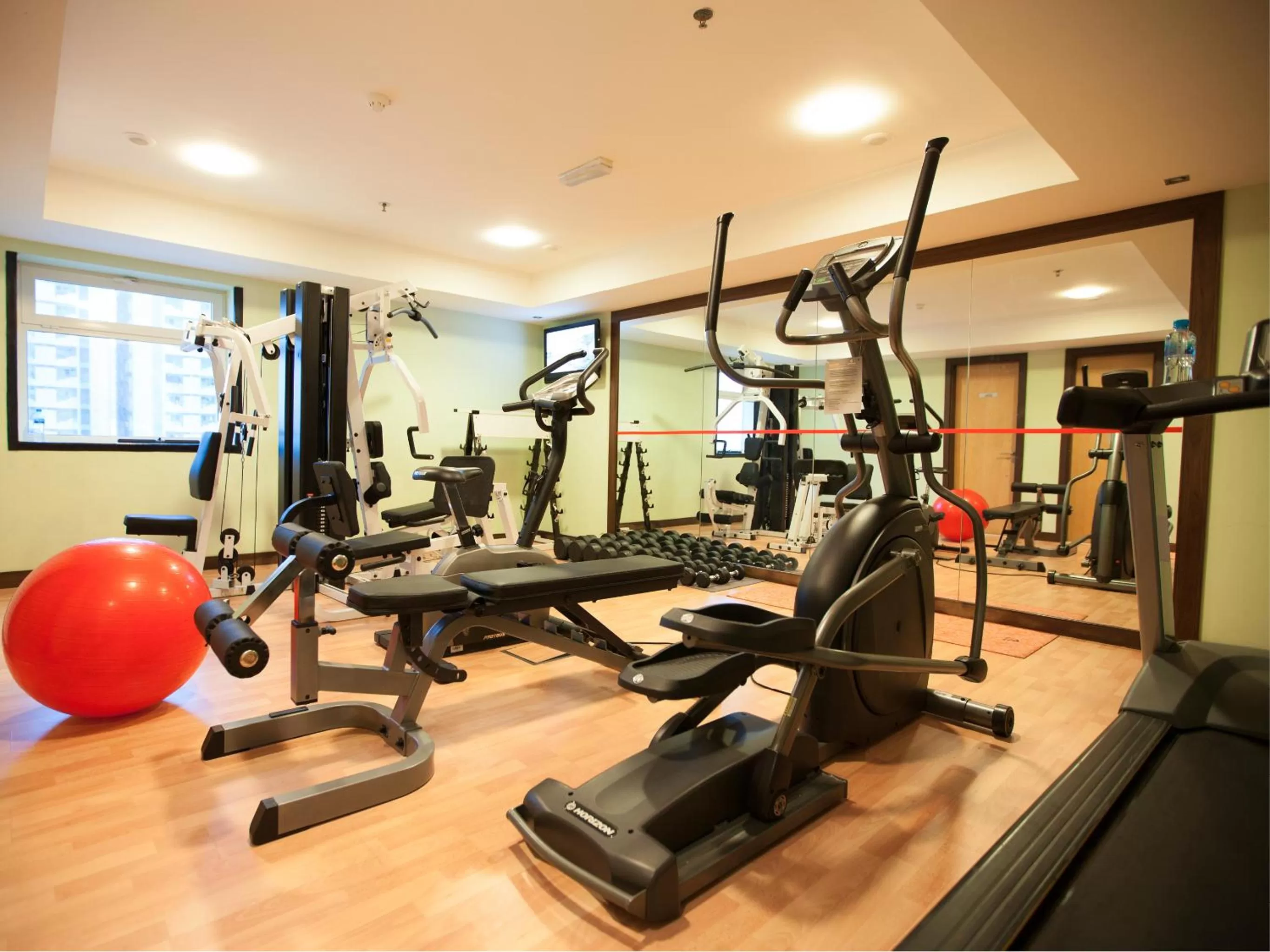 Fitness centre/facilities in Citymax Sharjah