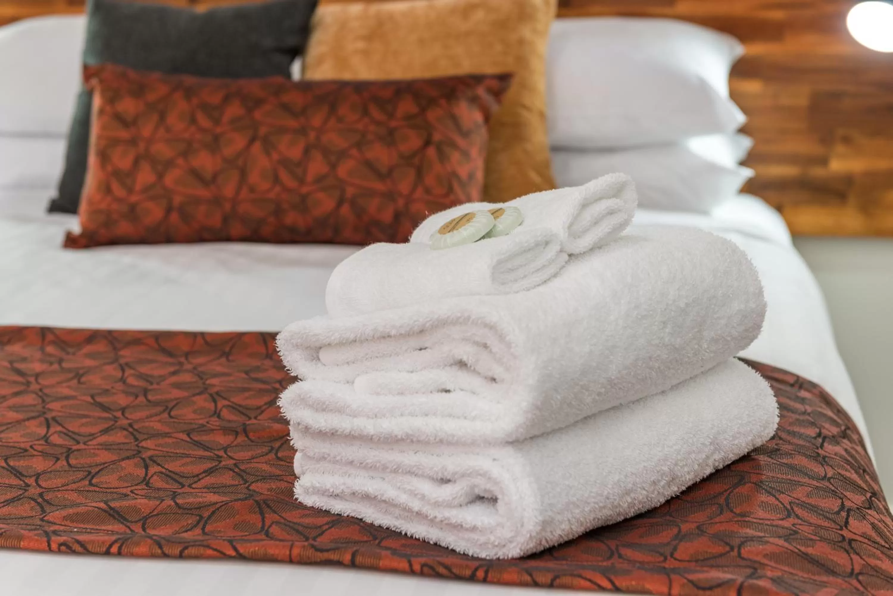 Bed in Black Sheep Motel Goulburn