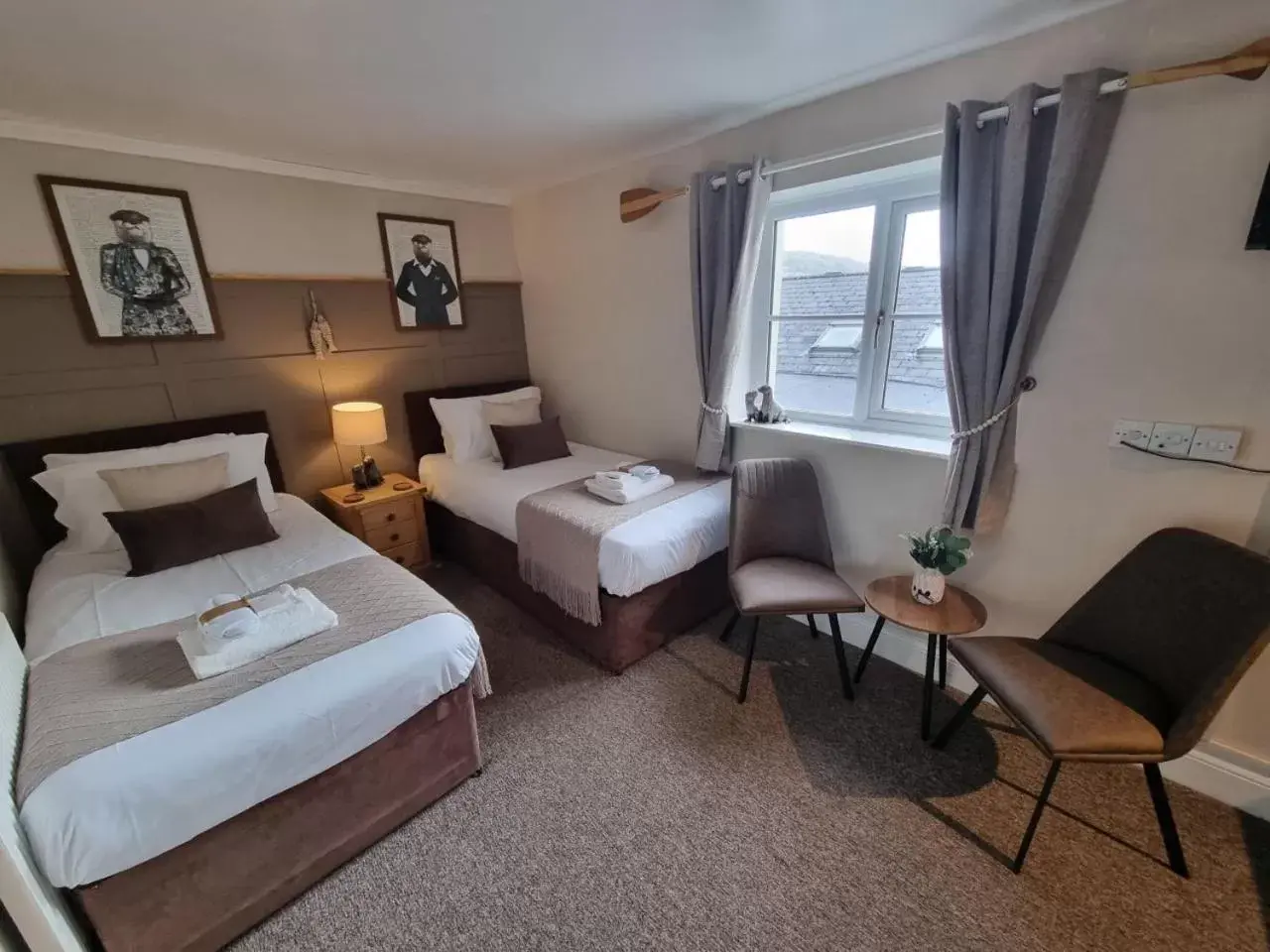 Twin Room with Private Bathroom in Creates Twin Room with Private Bathroom in Creates