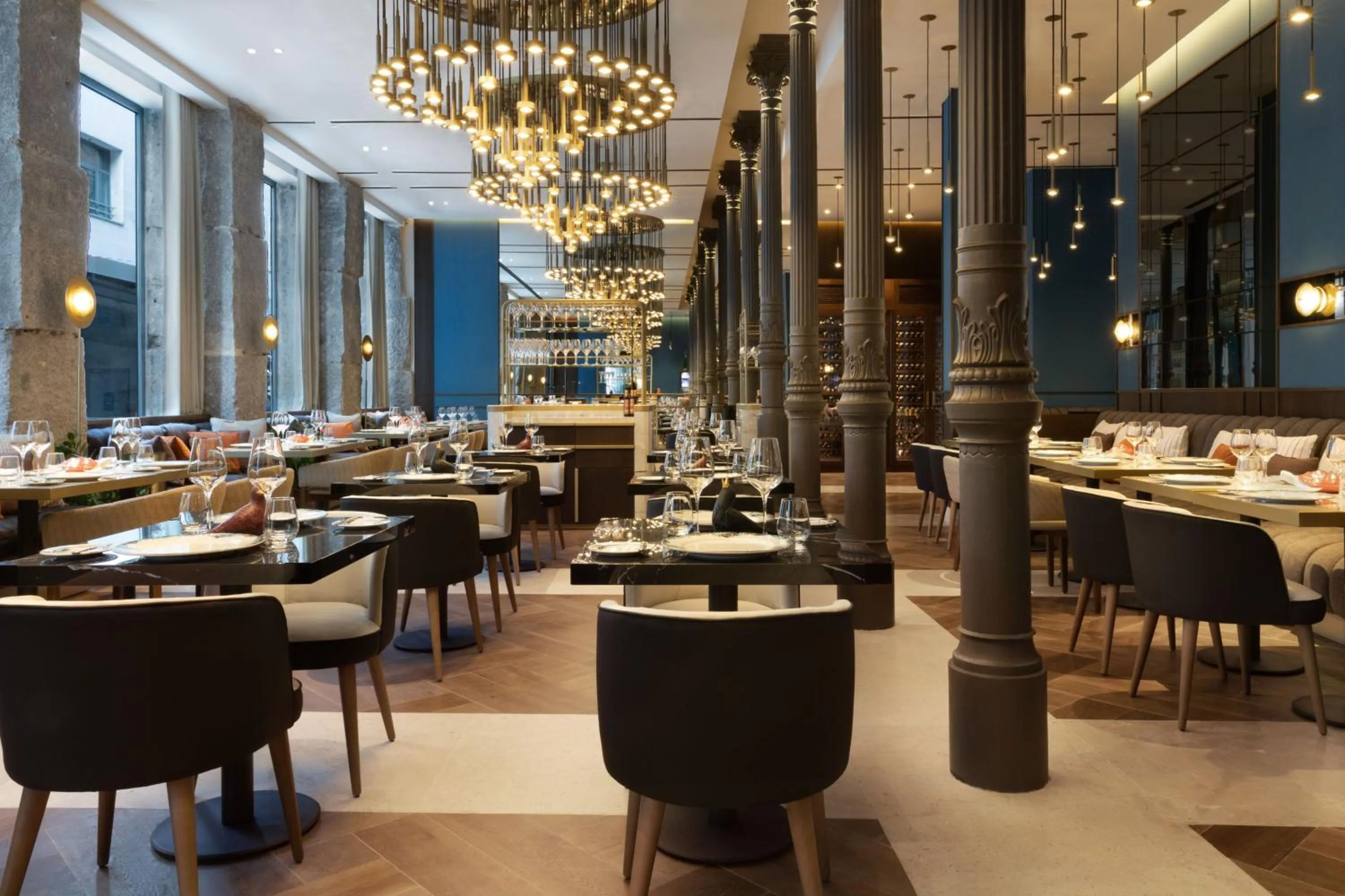Restaurant/places to eat in JW Marriott Hotel Madrid