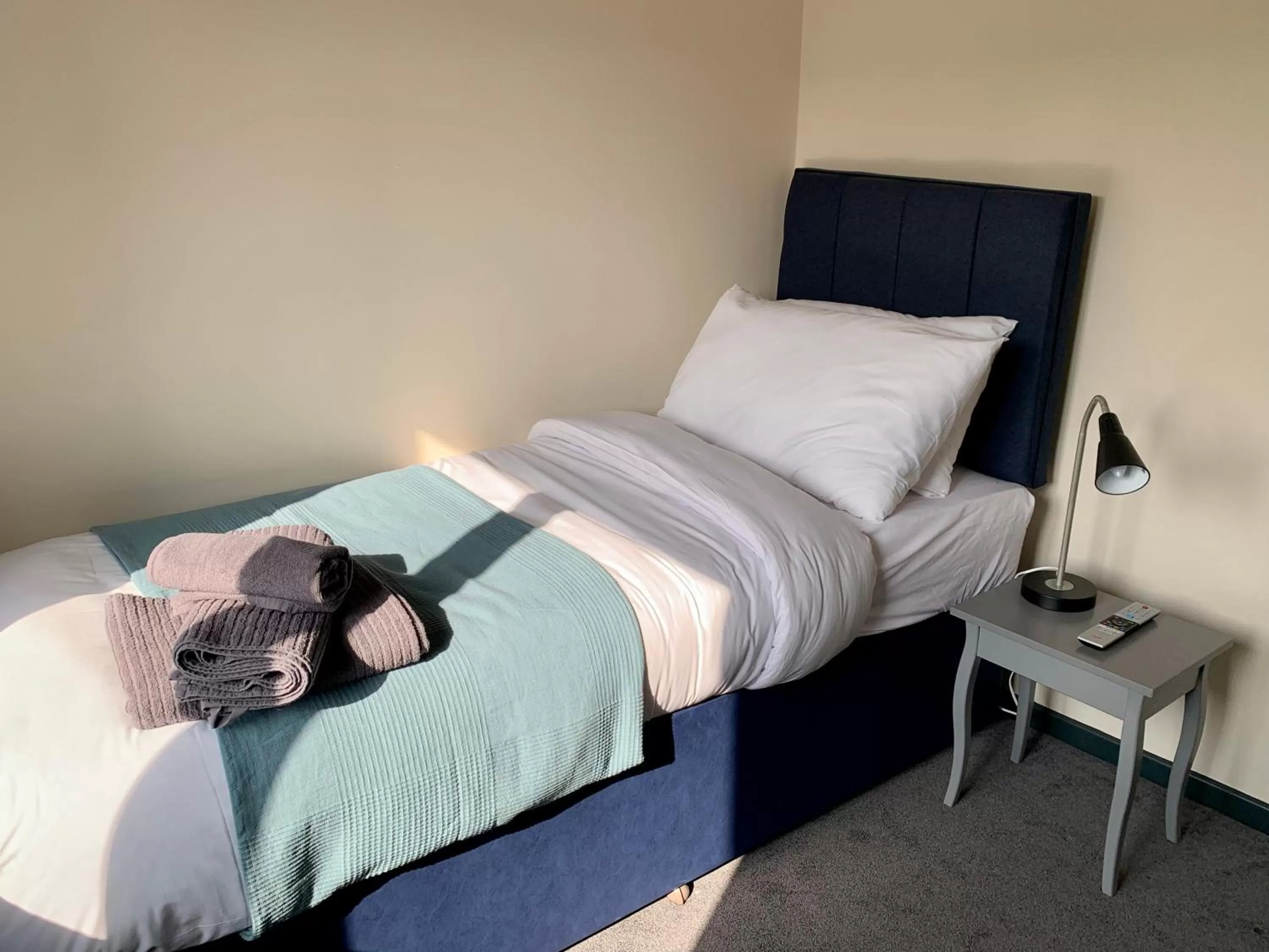 Bed in The Bridge Inn