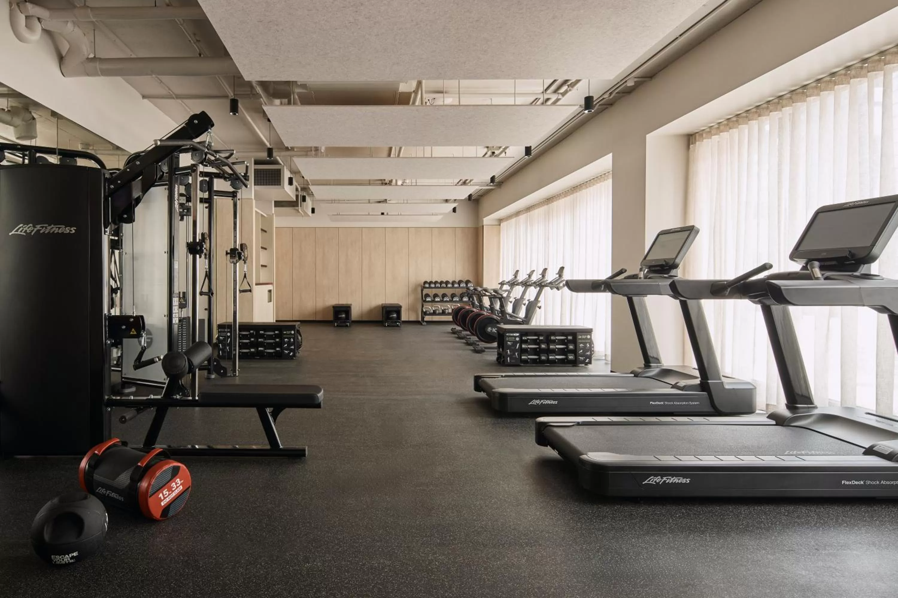 Fitness centre/facilities in Rydges Melbourne