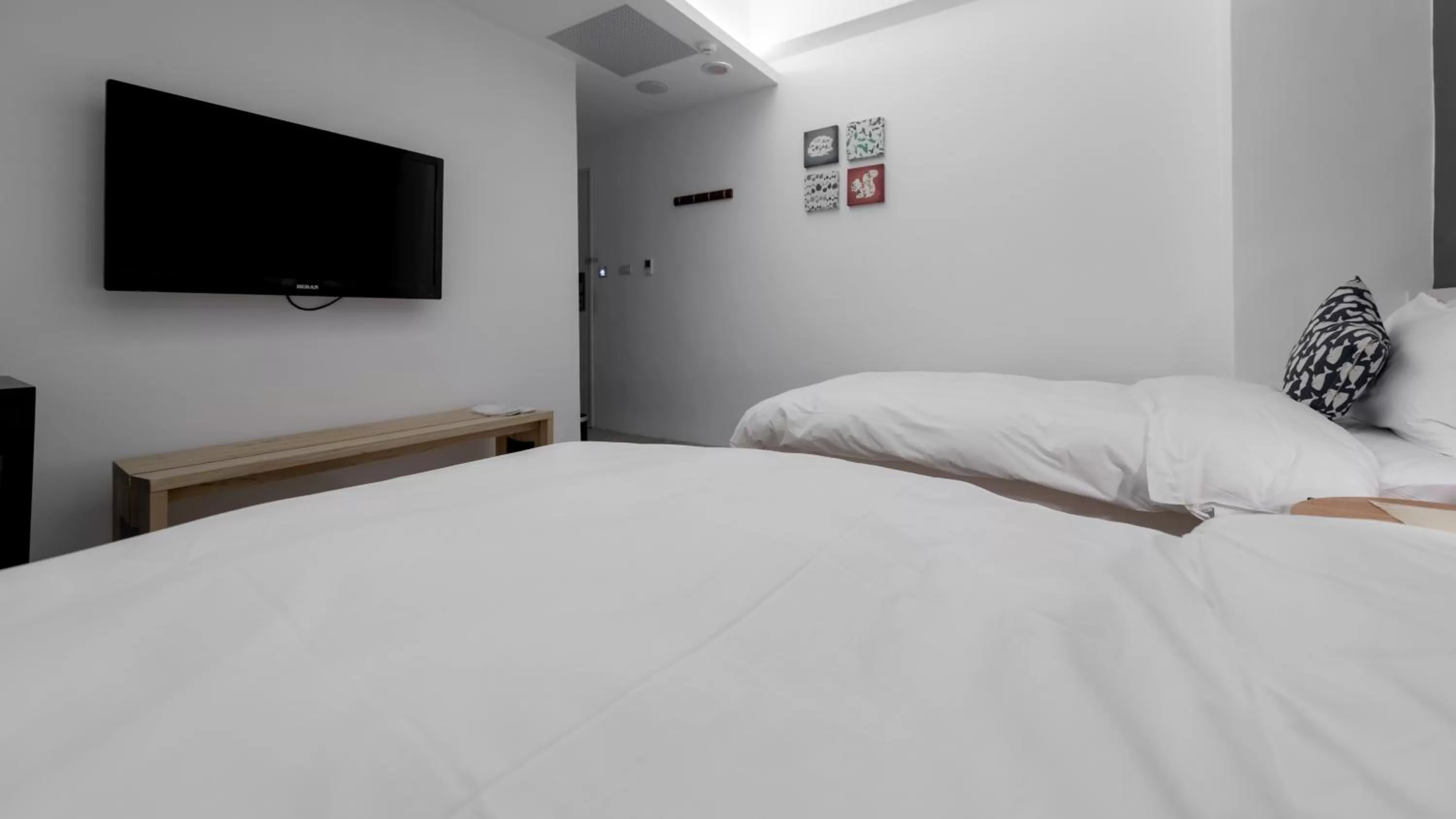 Bed in Wountain Hotel