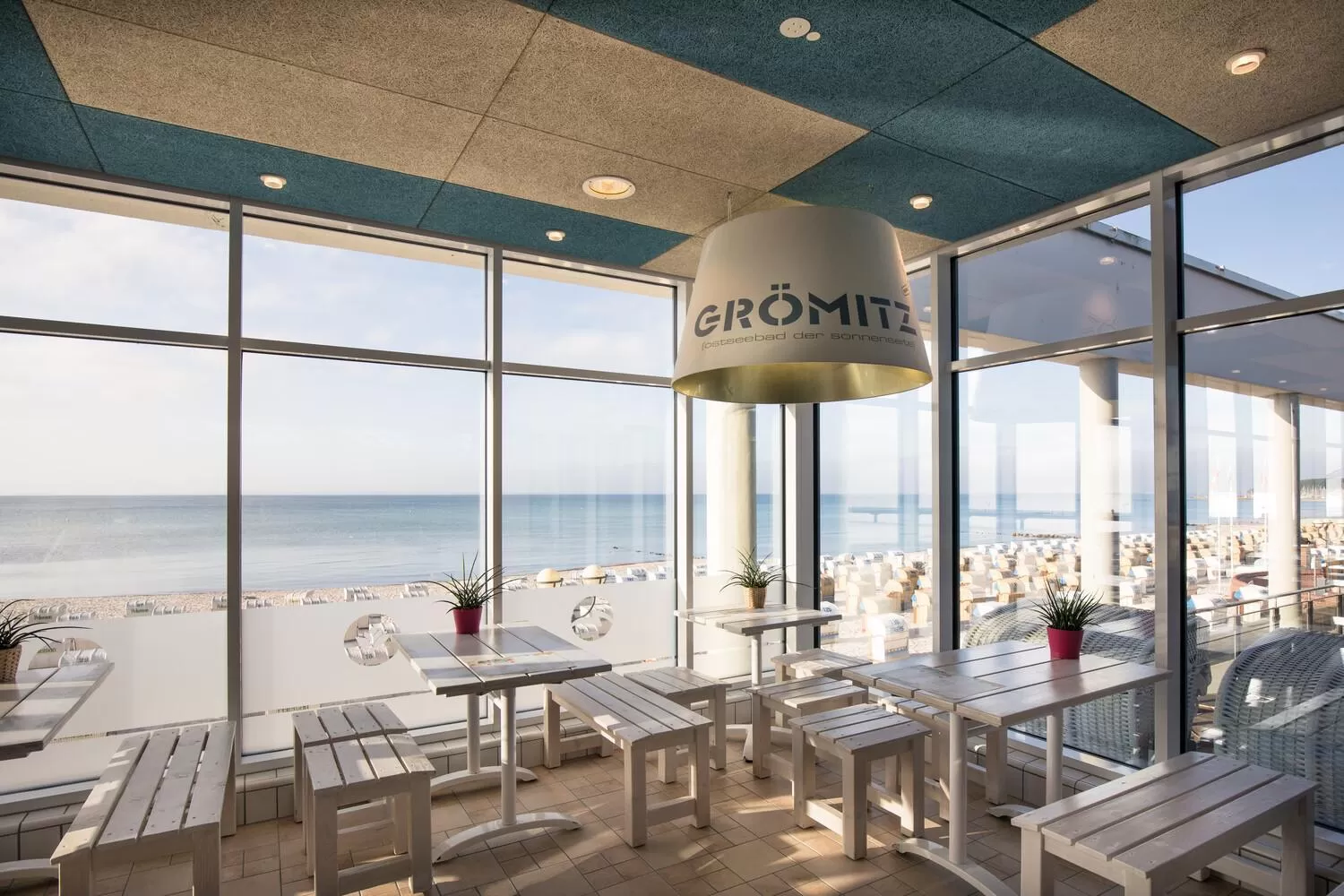 Restaurant/places to eat in aja Grömitz