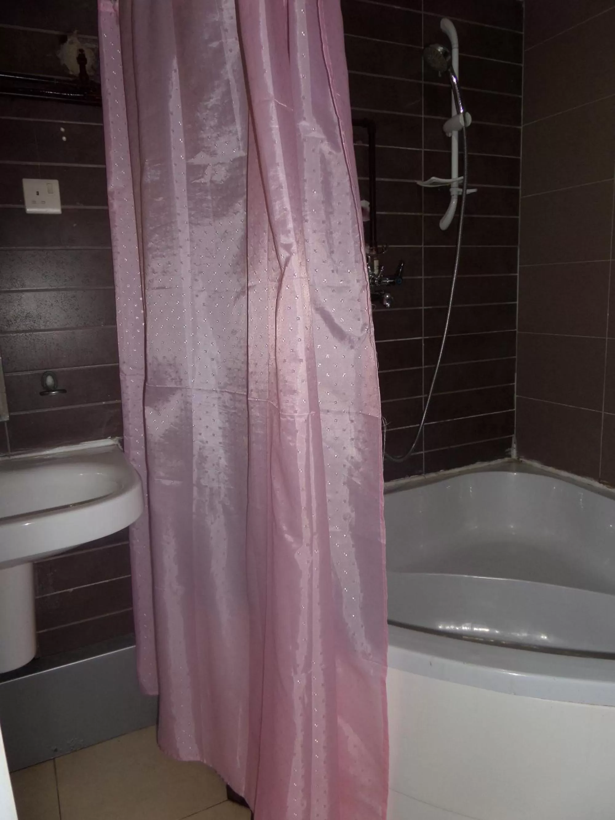 Shower, Bathroom in TheoDawn Hotels @ Suite 29