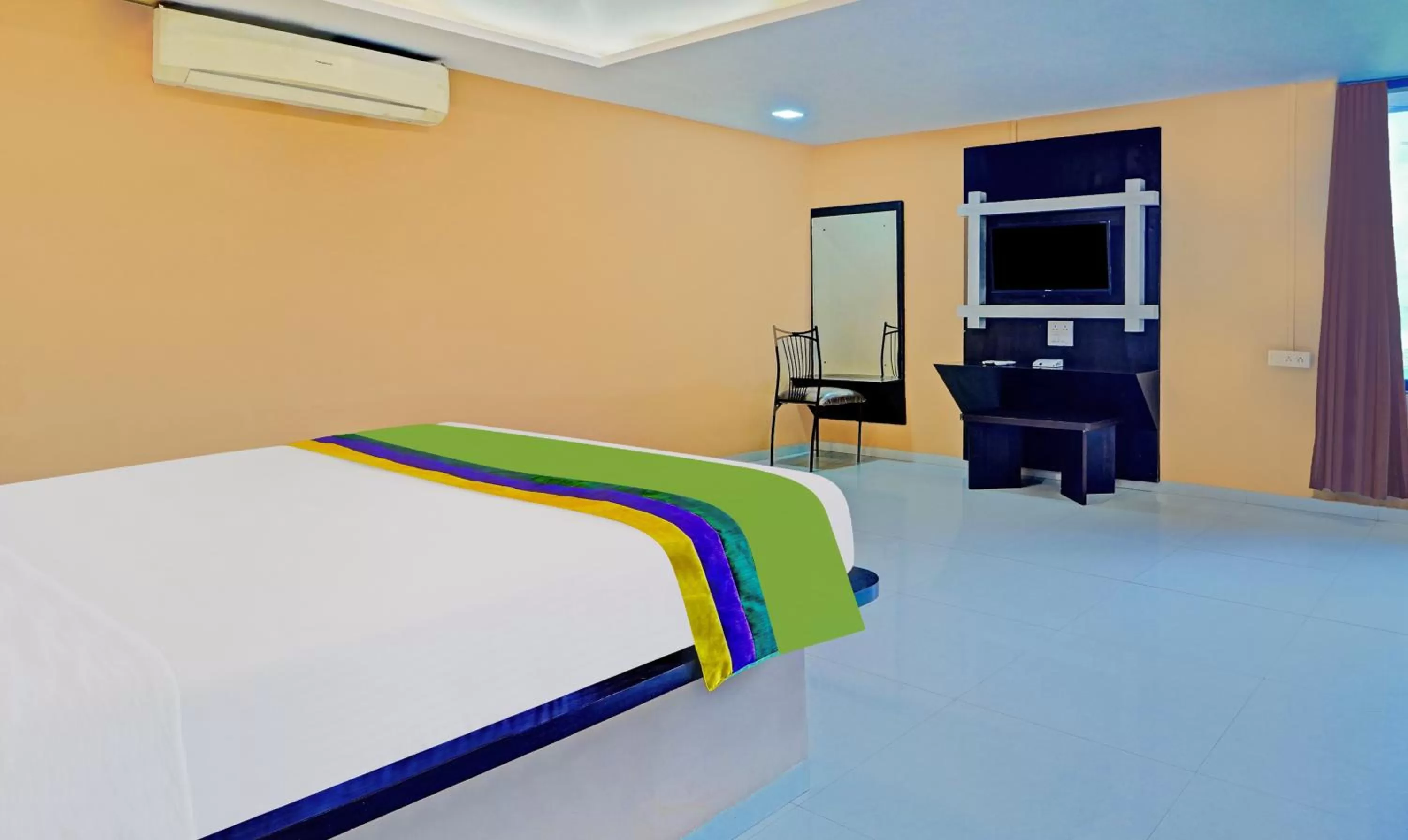 Bedroom, Bed in Treebo Vhyomaan Resort With Swimming Pool