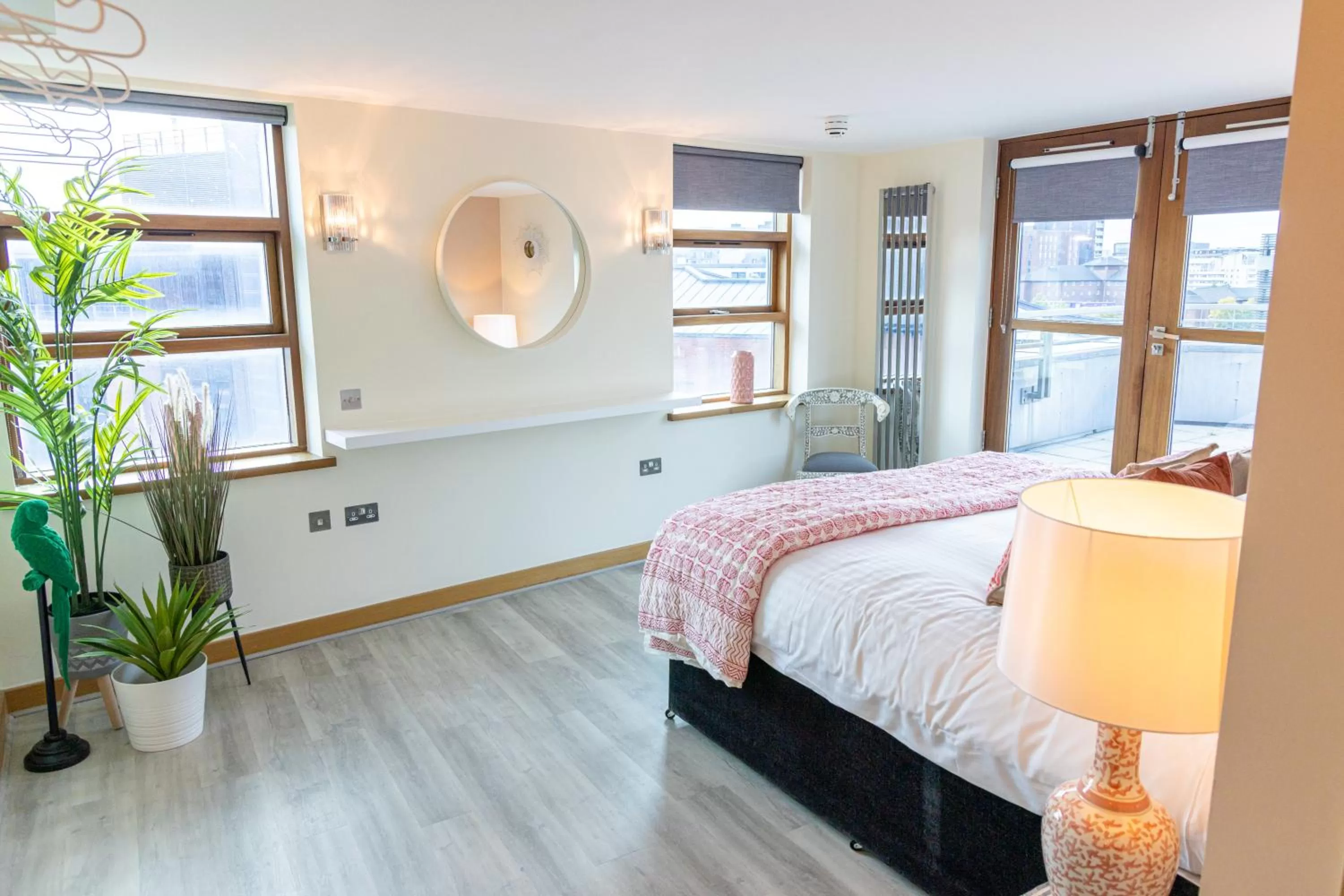 Bedroom, Bed in Posh Pads - Liverpool 1 - Apart-Hotel