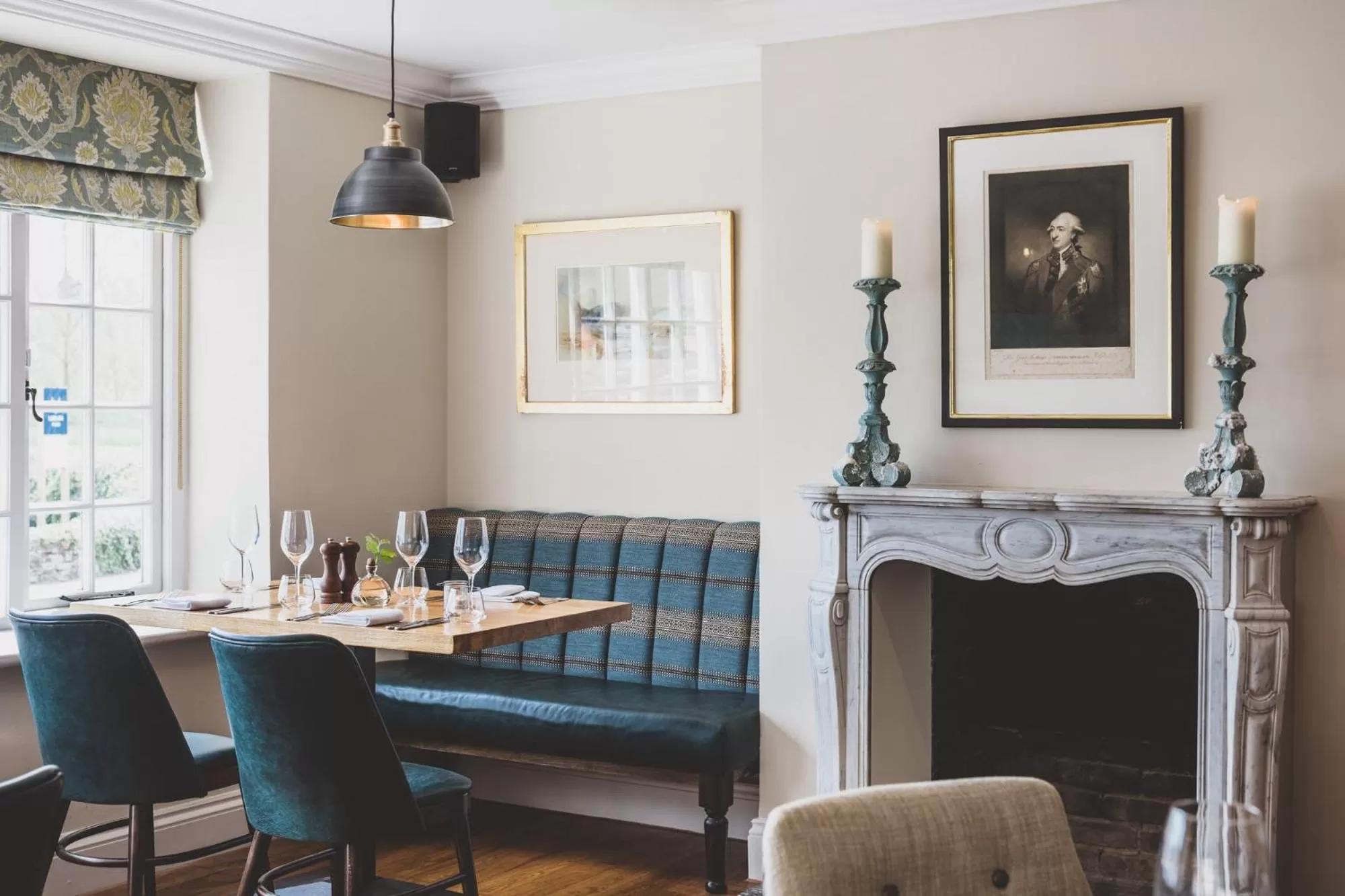 Restaurant/places to eat in The Clive Arms