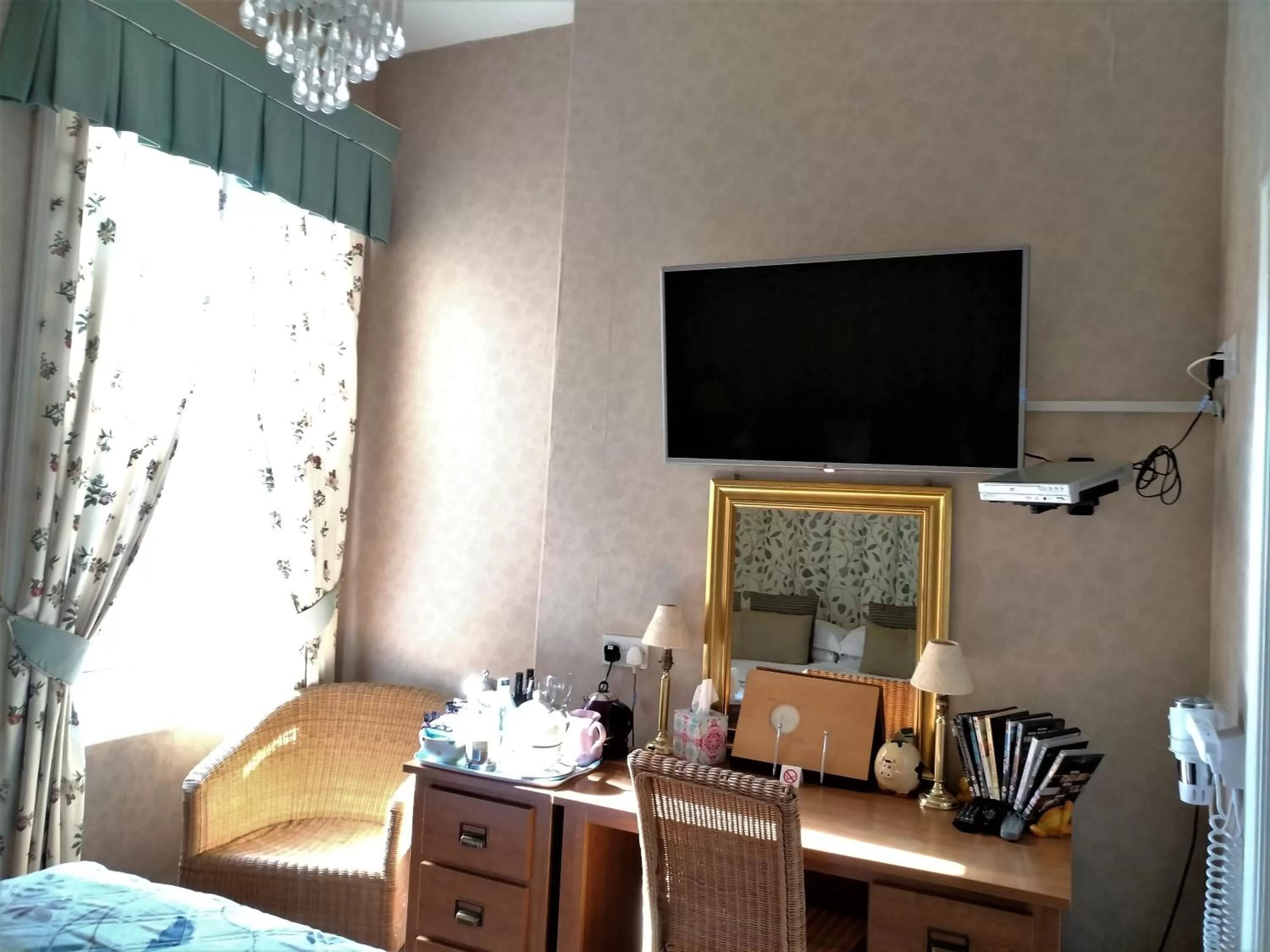 TV and multimedia in Bay Tree House Southport, United Kingdom