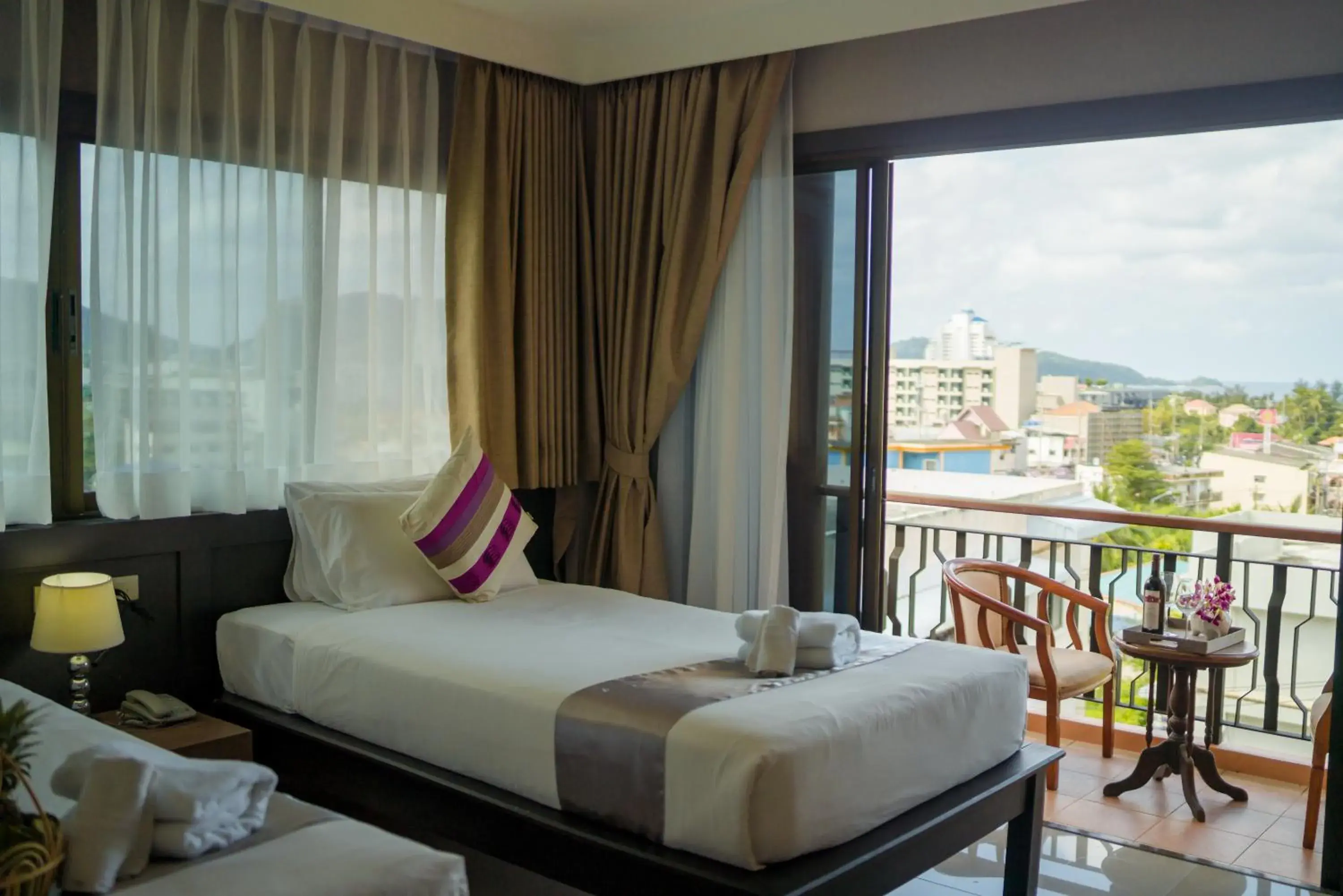 Superior Double or Twin Room with Sea View - single occupancy in Casa Del M Patong Phuket - Newly Renovated Superior Double or Twin Room with Sea View - single occupancy in Casa Del M Patong Phuket - Newly Renovated