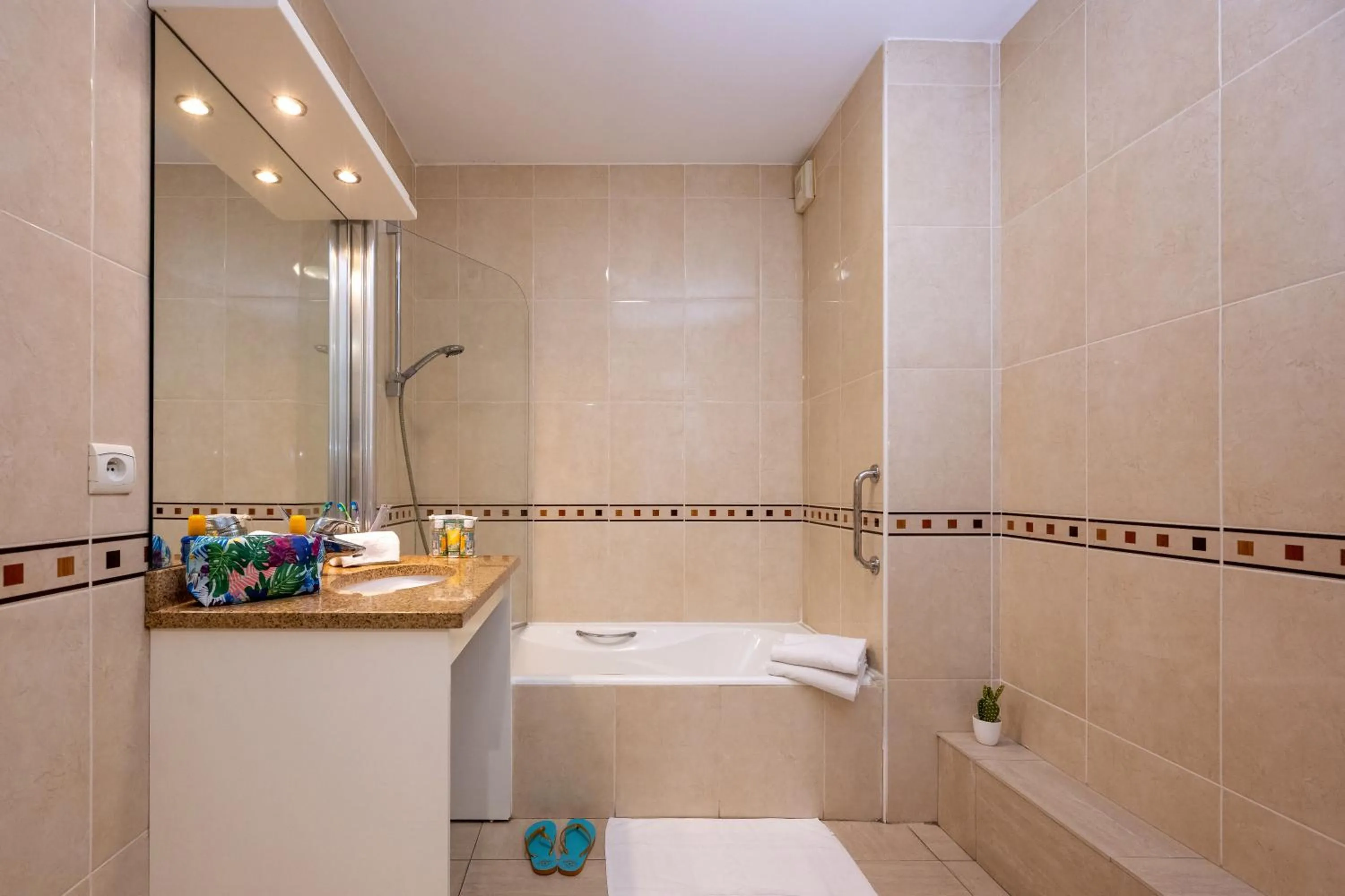Bathroom in Nemea Appart Hotel Le Lido Cagnes sur Mer