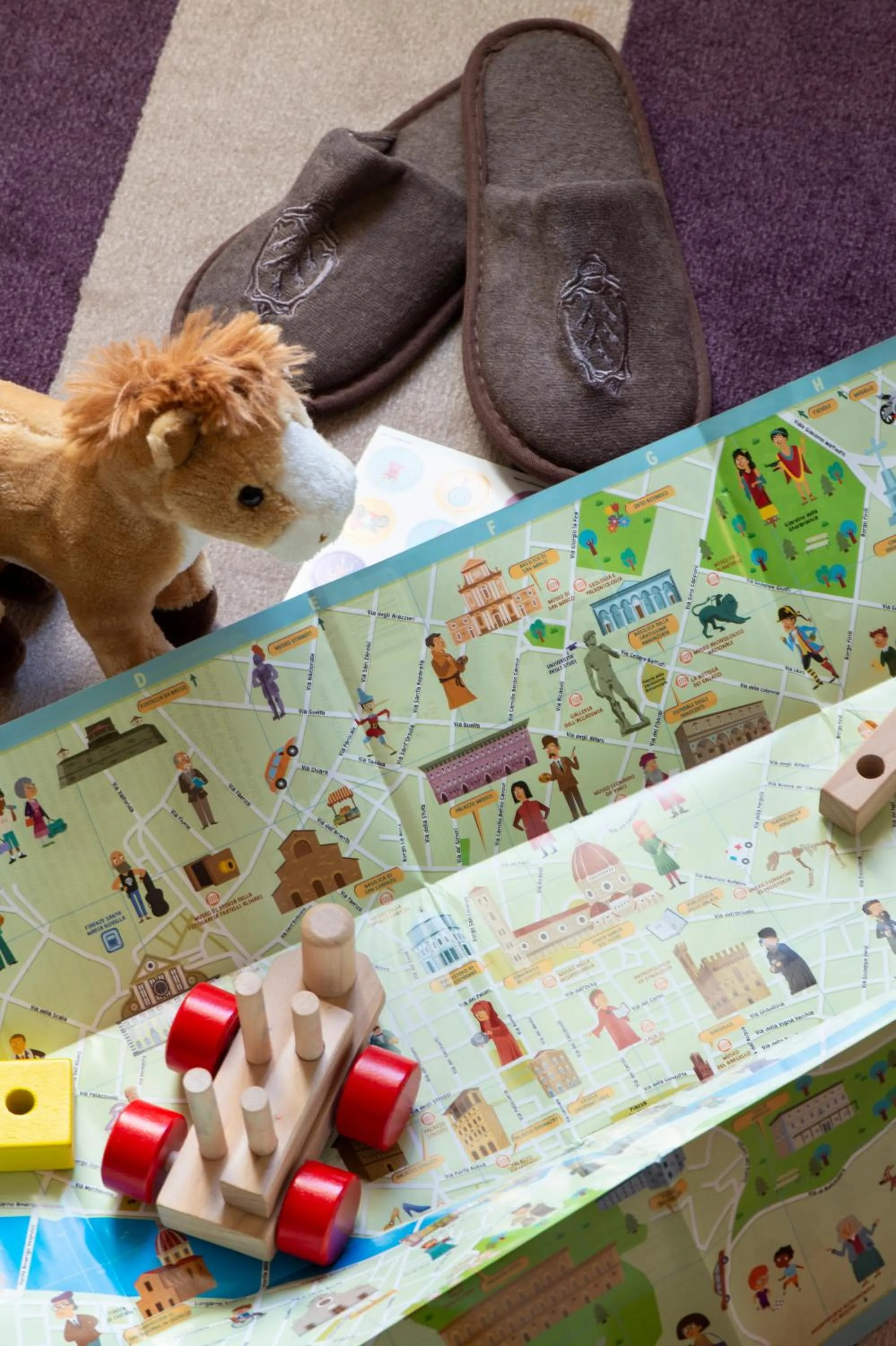 children in Palazzo Vecchietti - Residenza D'Epoca