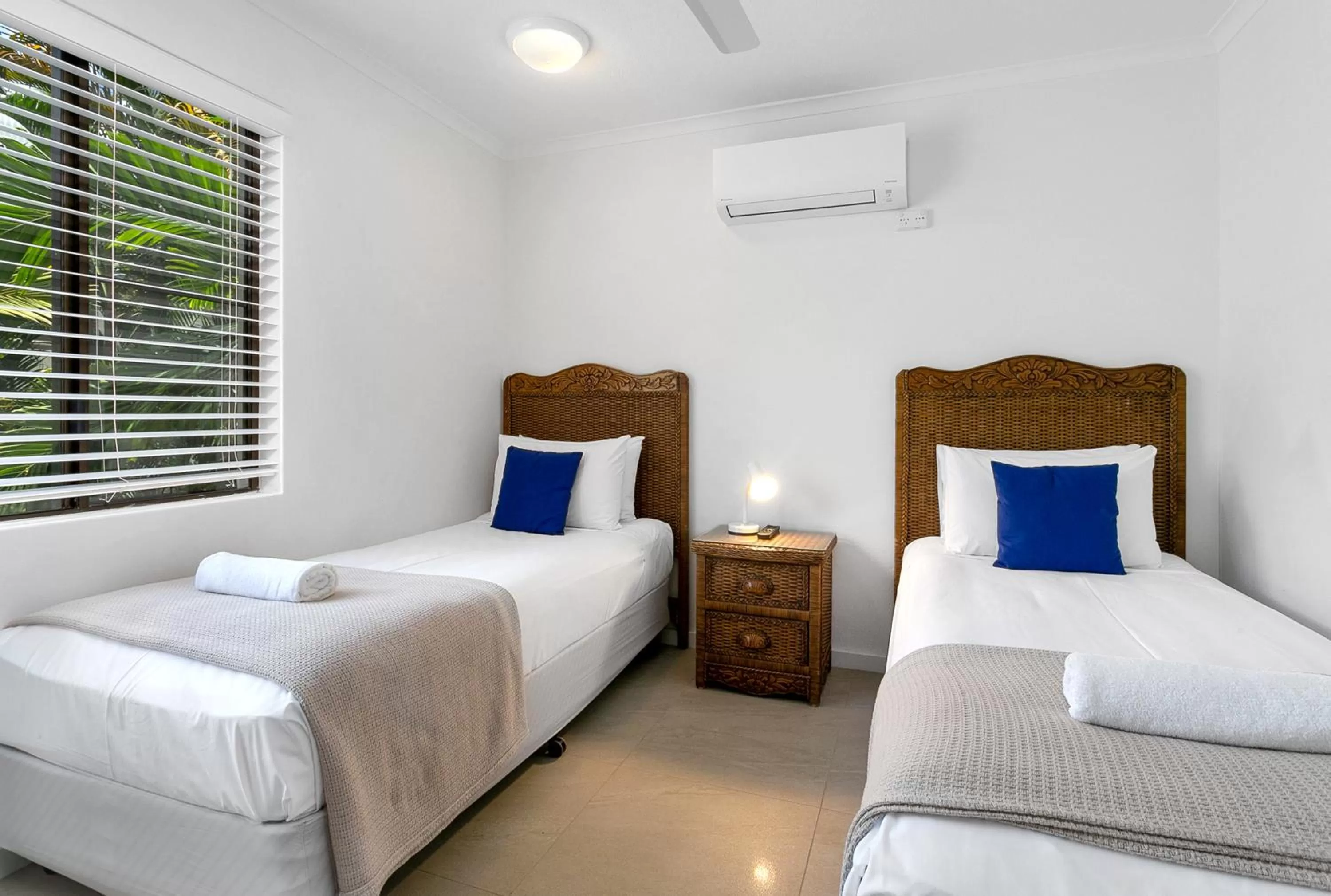 Bed in Driftwood Mantaray - Official Onsite Reception and Check In