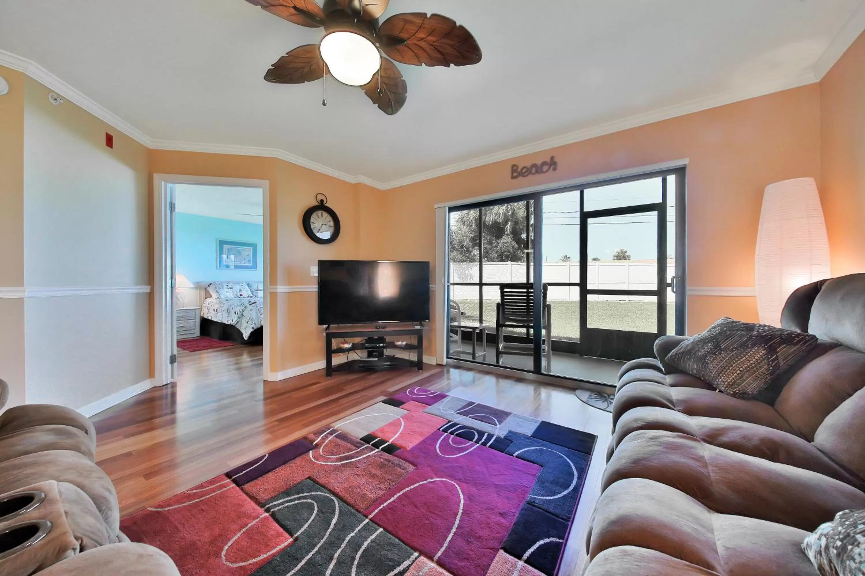 Seating Area in Ocean Village L15