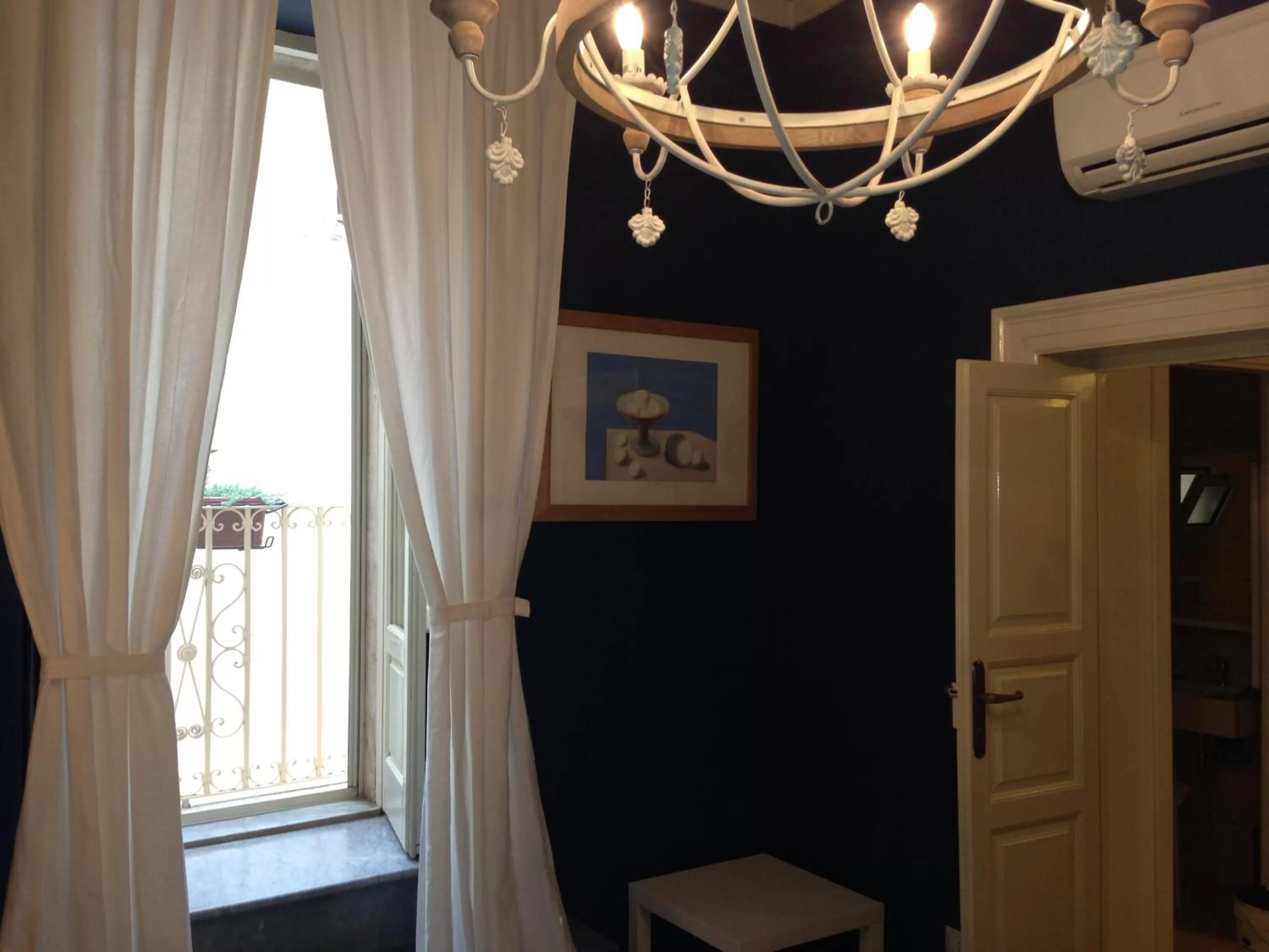 Decorative detail in Albergo Diffuso Dimora Rossi B&B