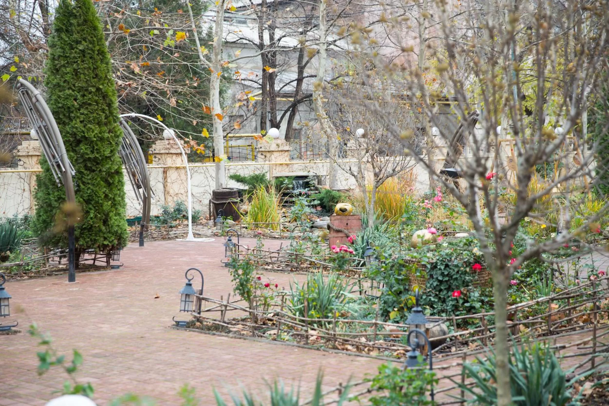 Garden, Property Building in Lermontovskiy Hotel