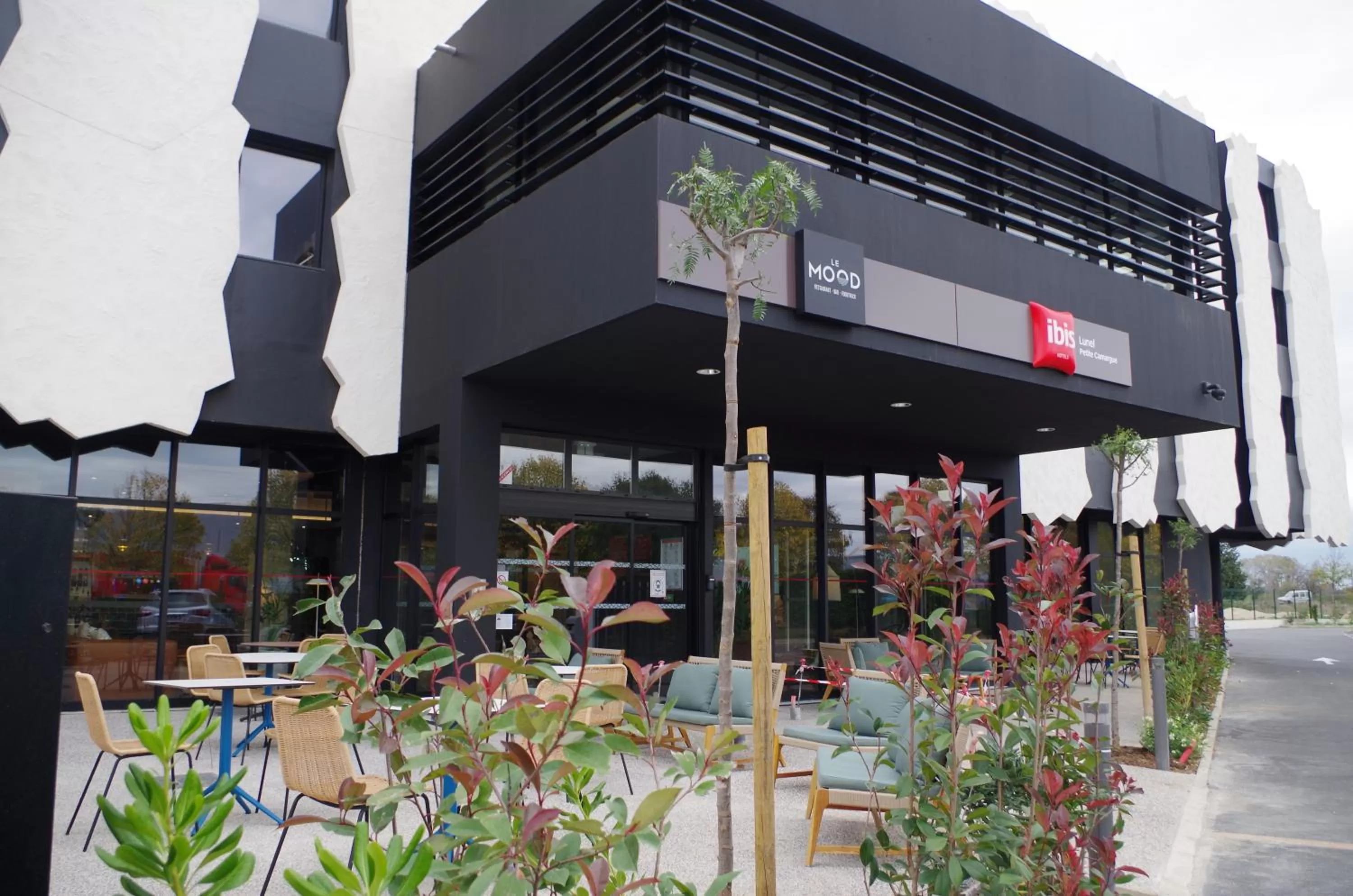 Property building in Ibis Lunel Petite Camargue