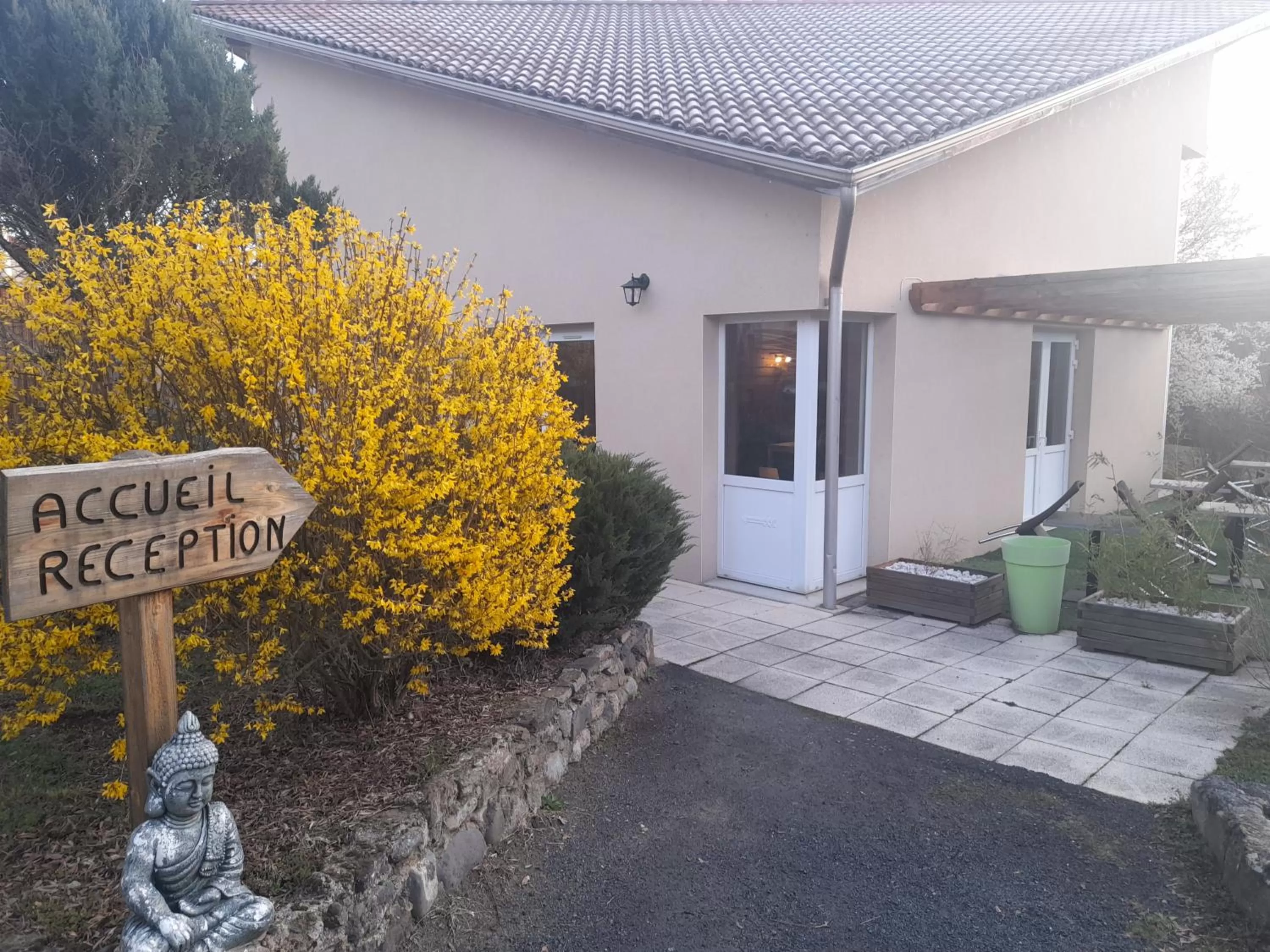 Lobby or reception, Property Building in Hotel de l'Ile d'Amour