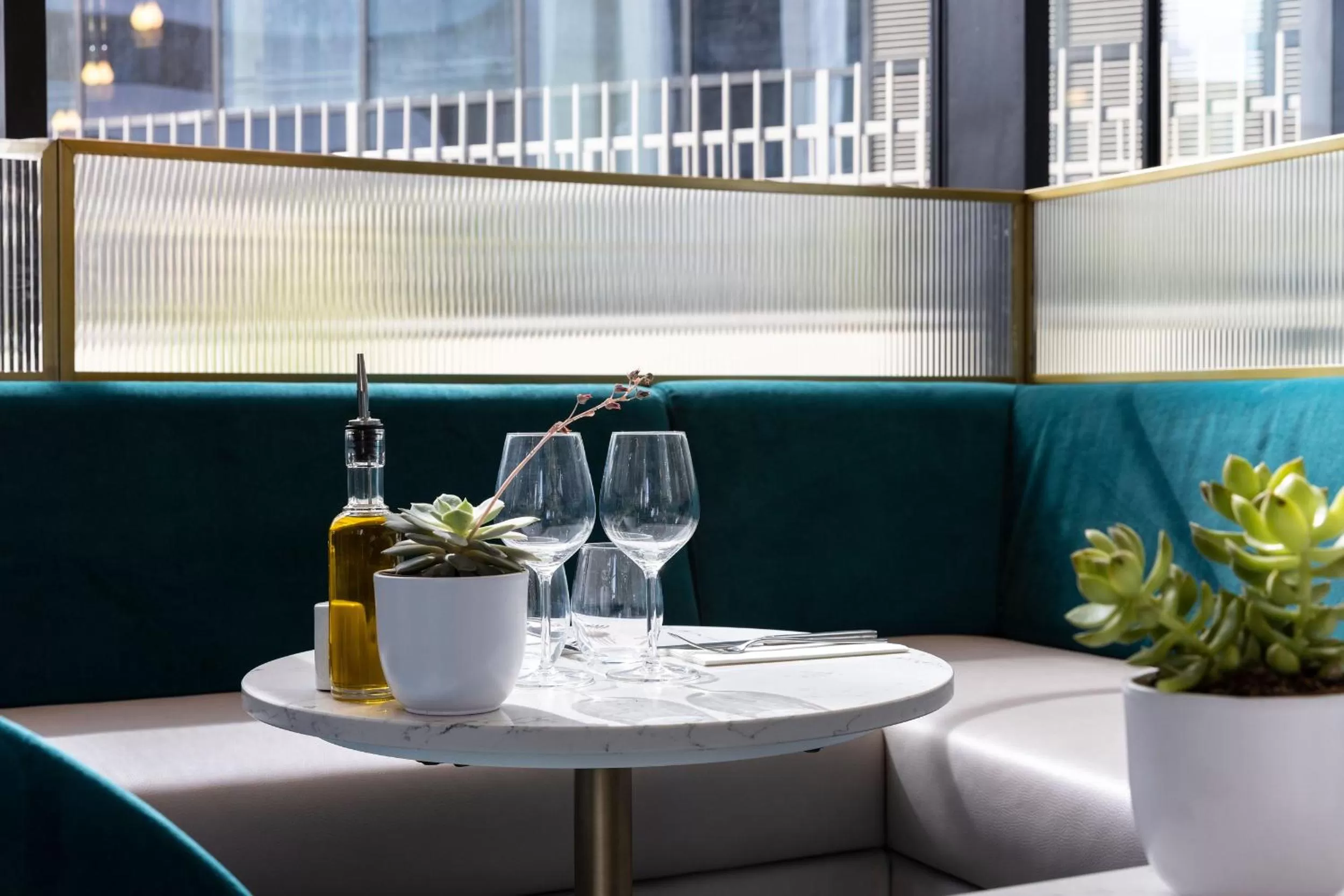 Restaurant/places to eat in Sheraton Nice