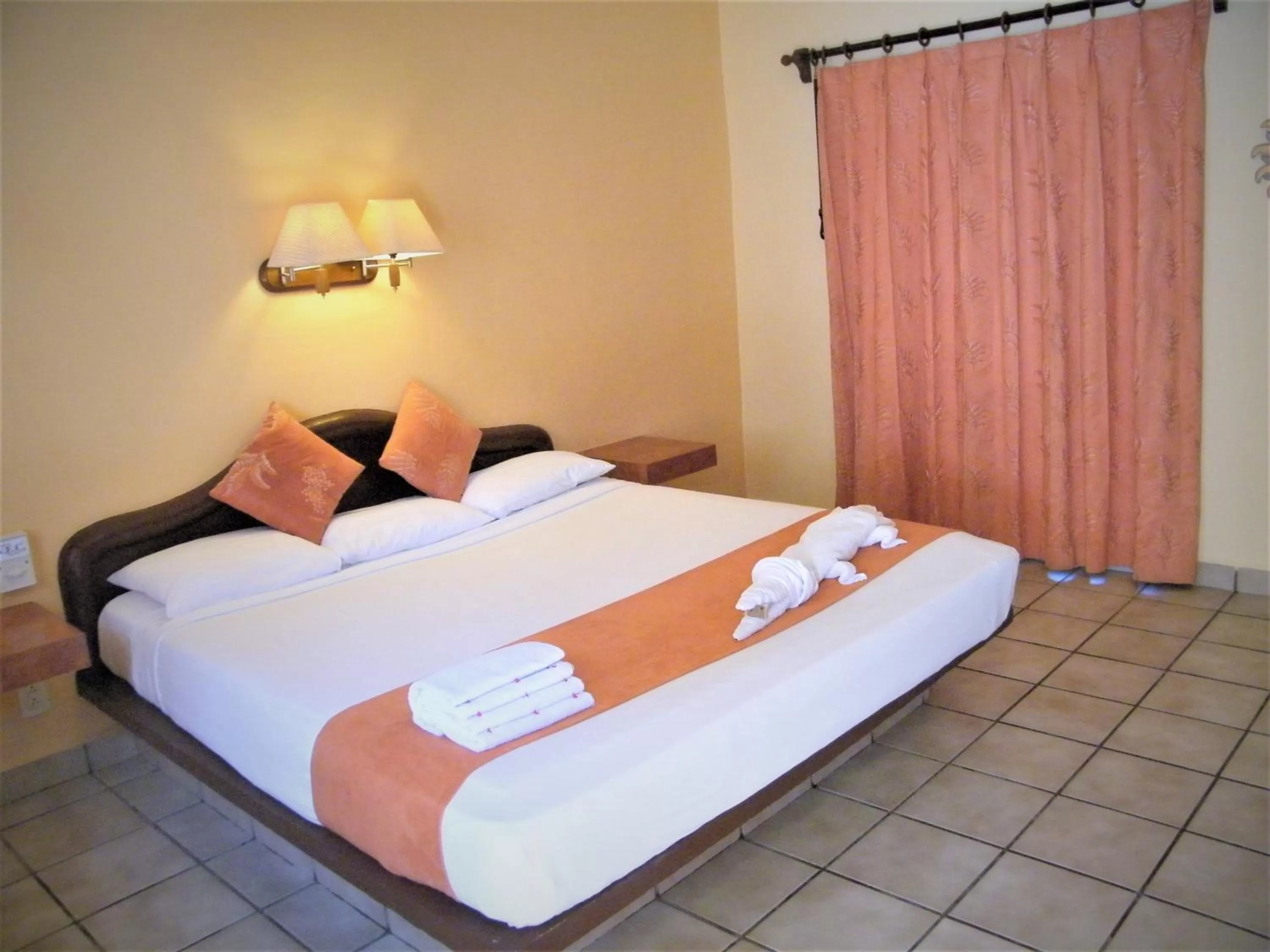 Bed in Hotel LunaSol