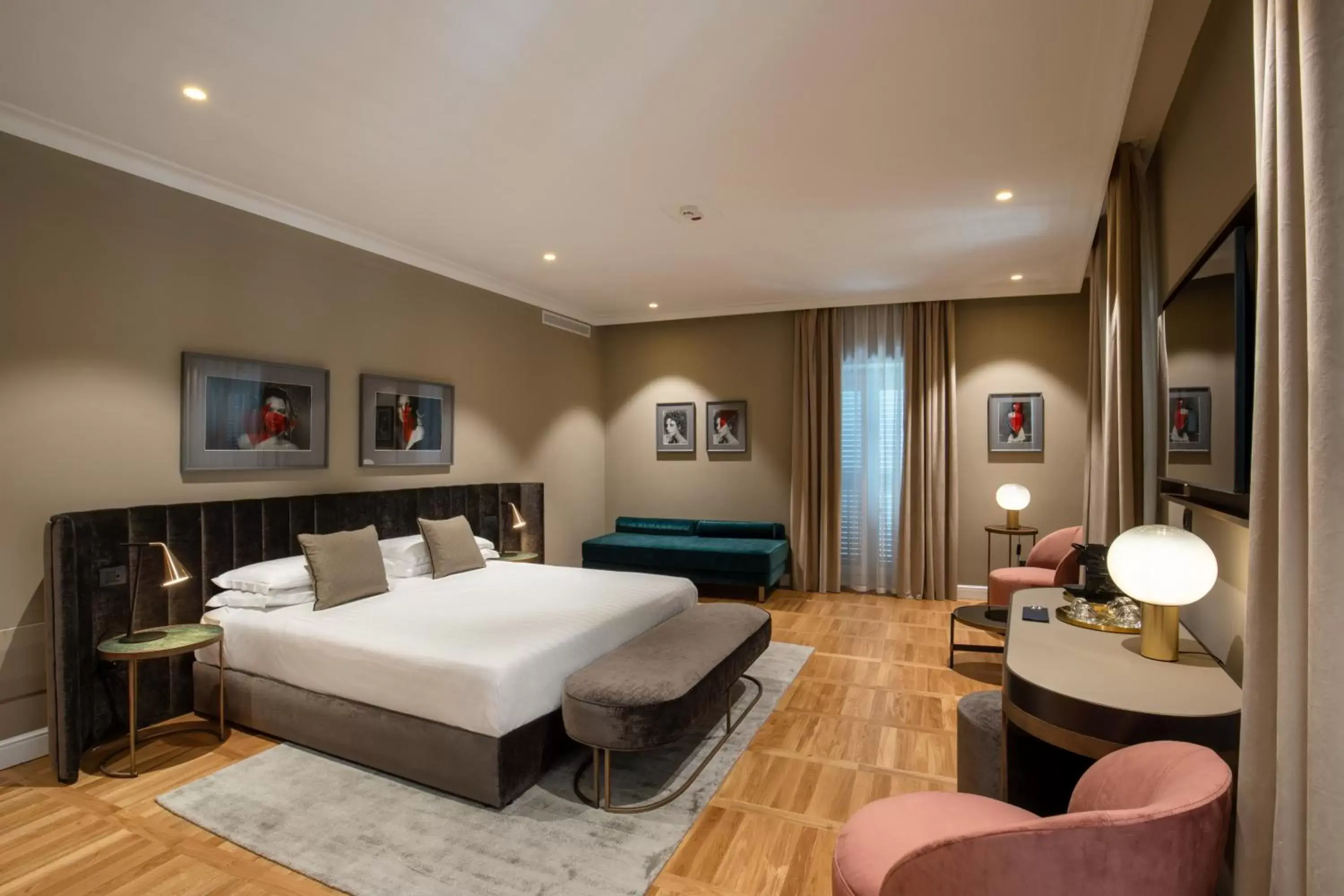 Junior Suite in Condotti Boutique Hotel Junior Suite in Condotti Boutique Hotel