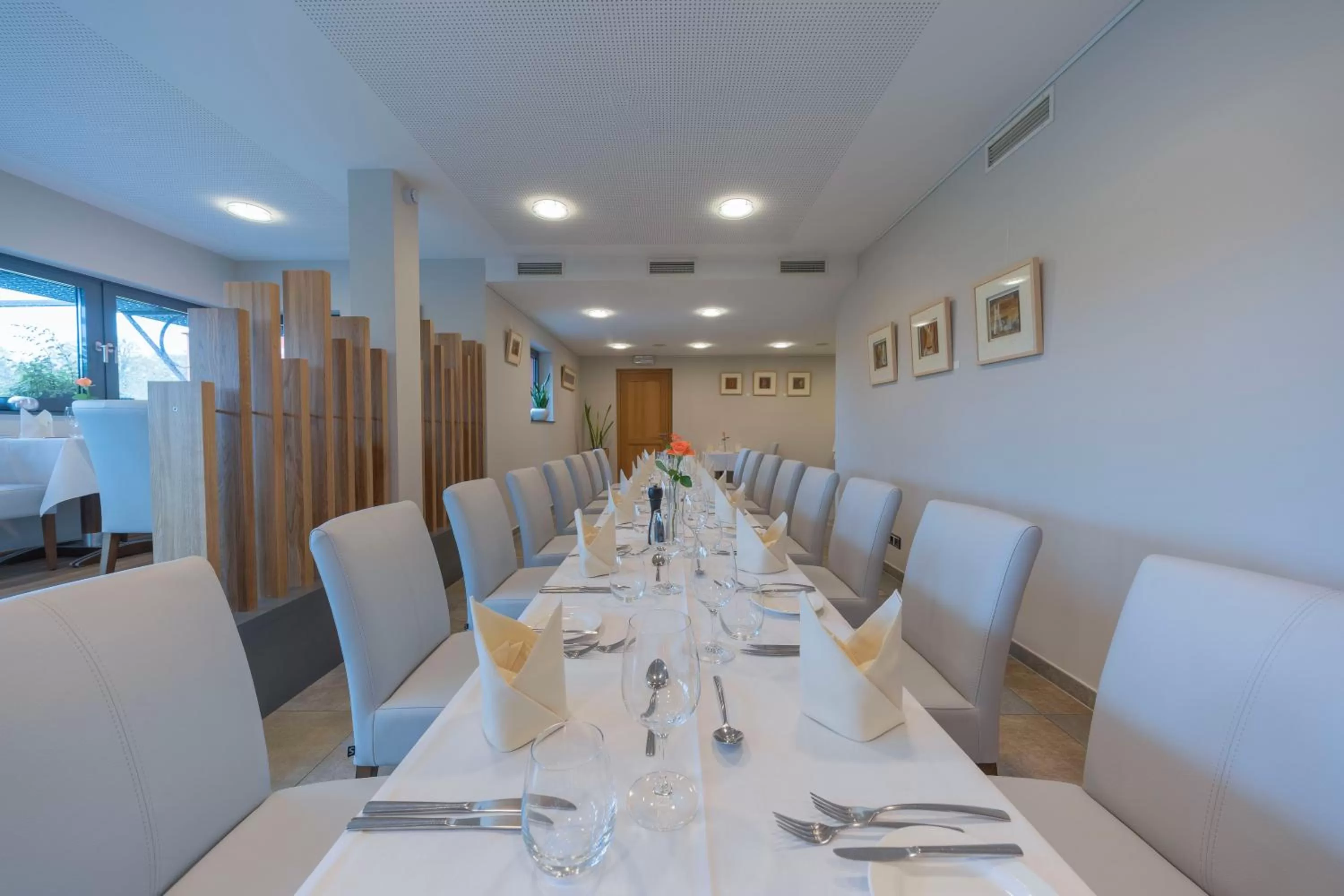 Banquet/Function facilities in Hotel Simon's Plaza