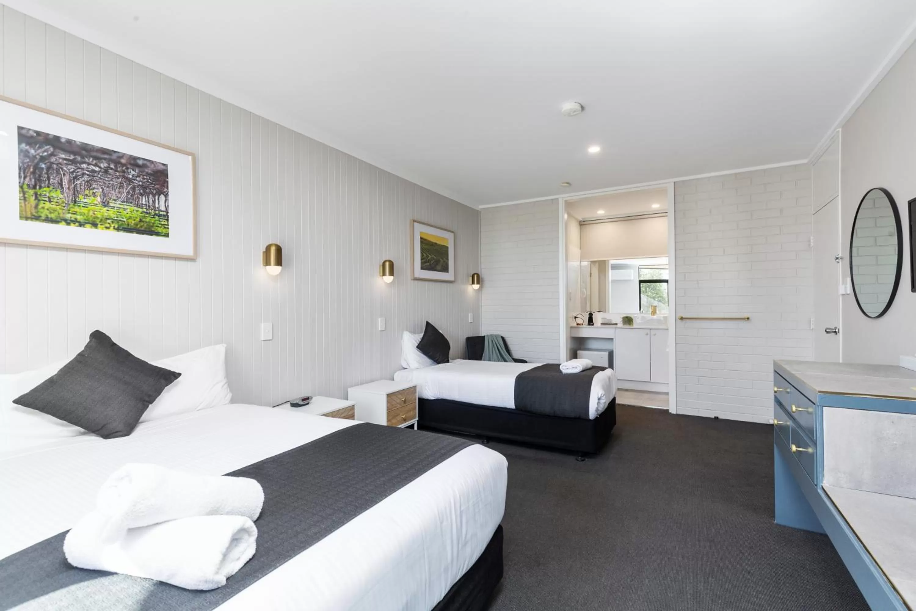 Bed in The Wine Vine Hotel